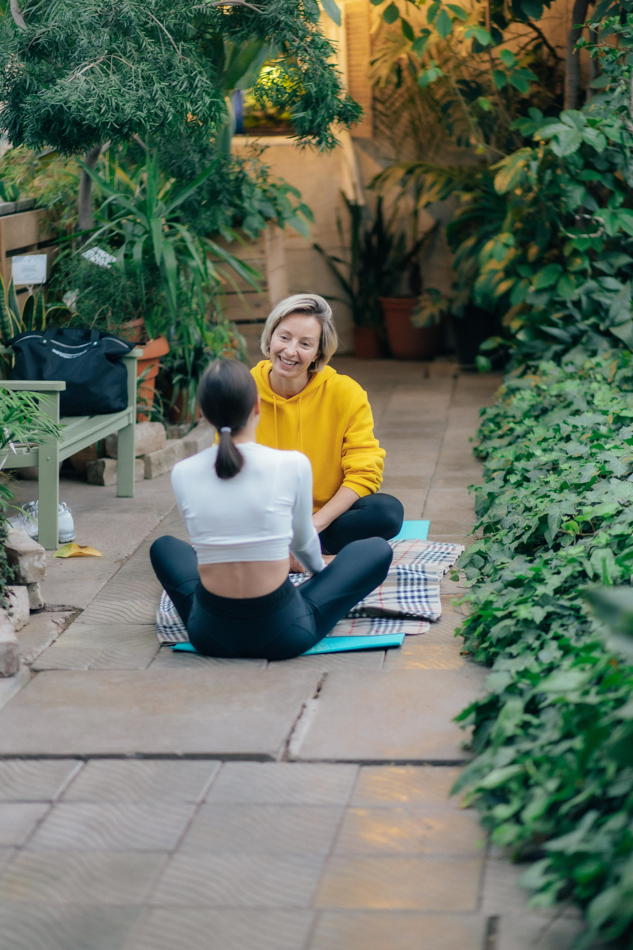 Йога в Оранжерее. Креатор Ольга Яш