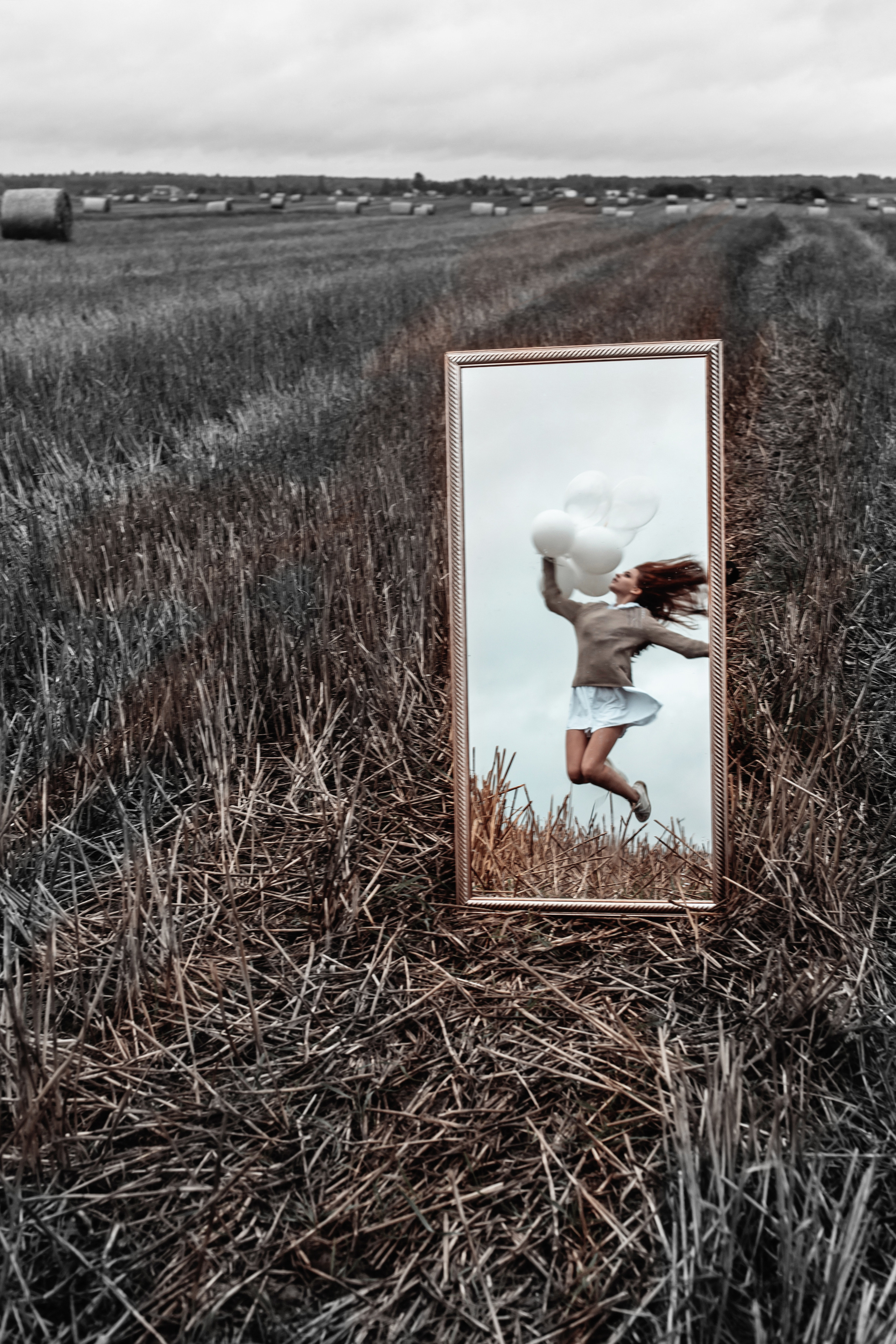 Пасмурные поля: близняшки Mirror. Креатор Ольга Яш