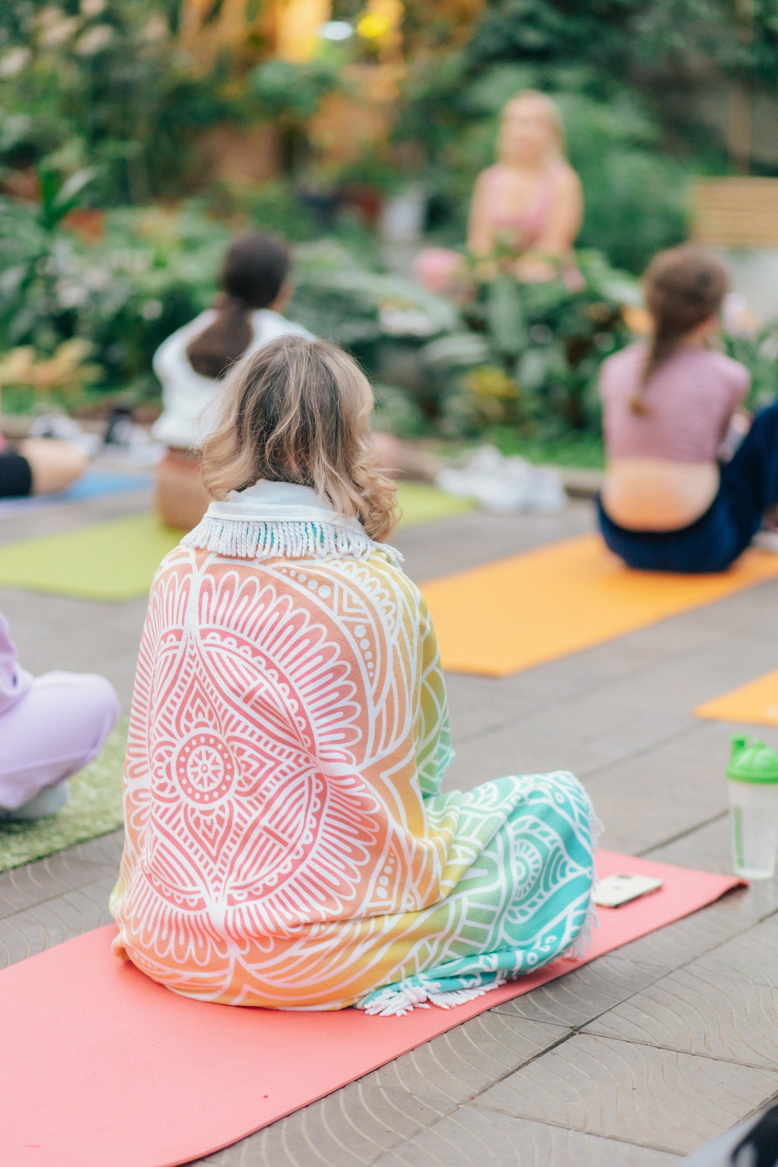 Йога в Оранжерее. Креатор Ольга Яш