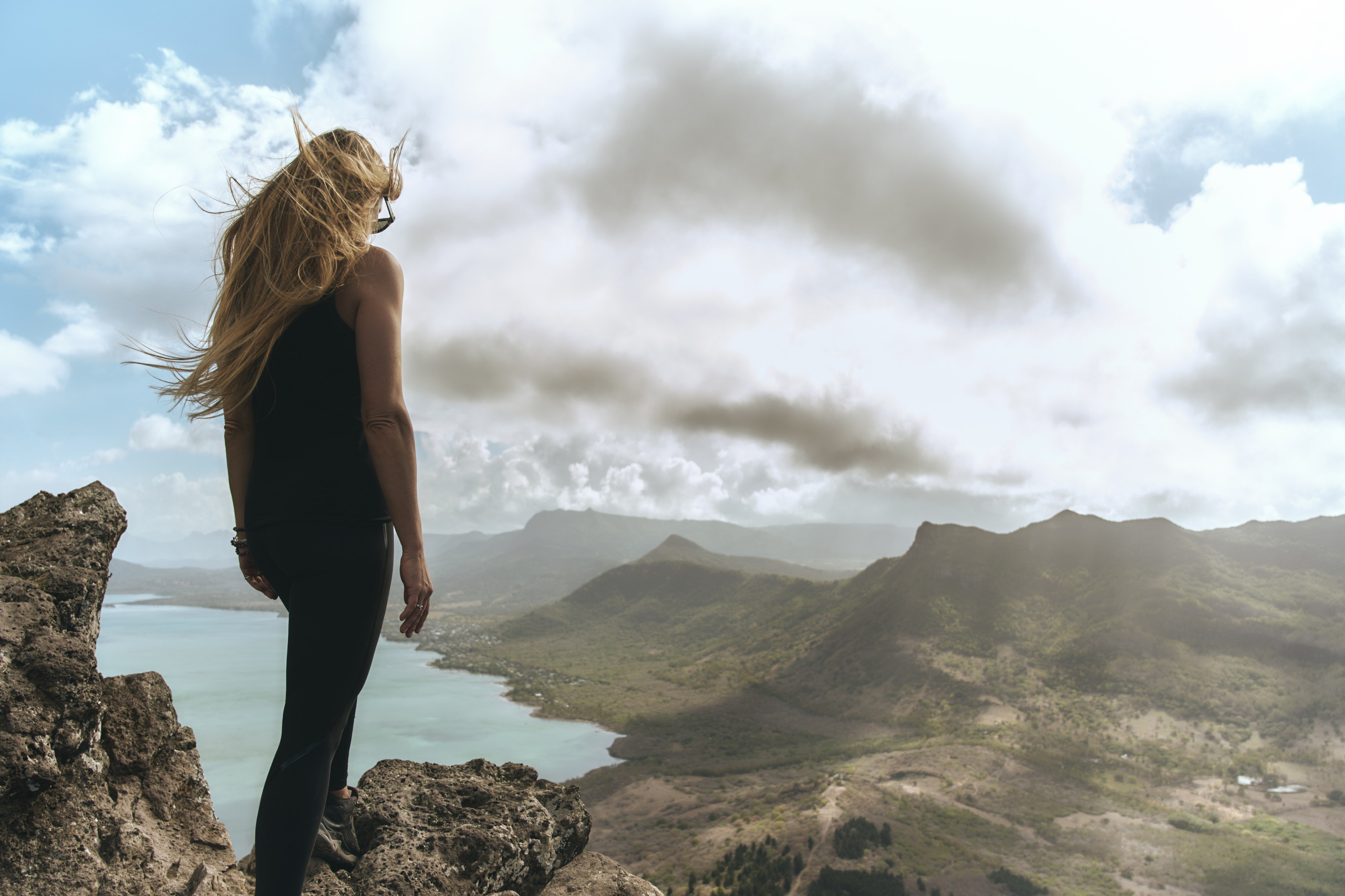 U Magazine x Выездная редакция. Фотограф Сурков Никита