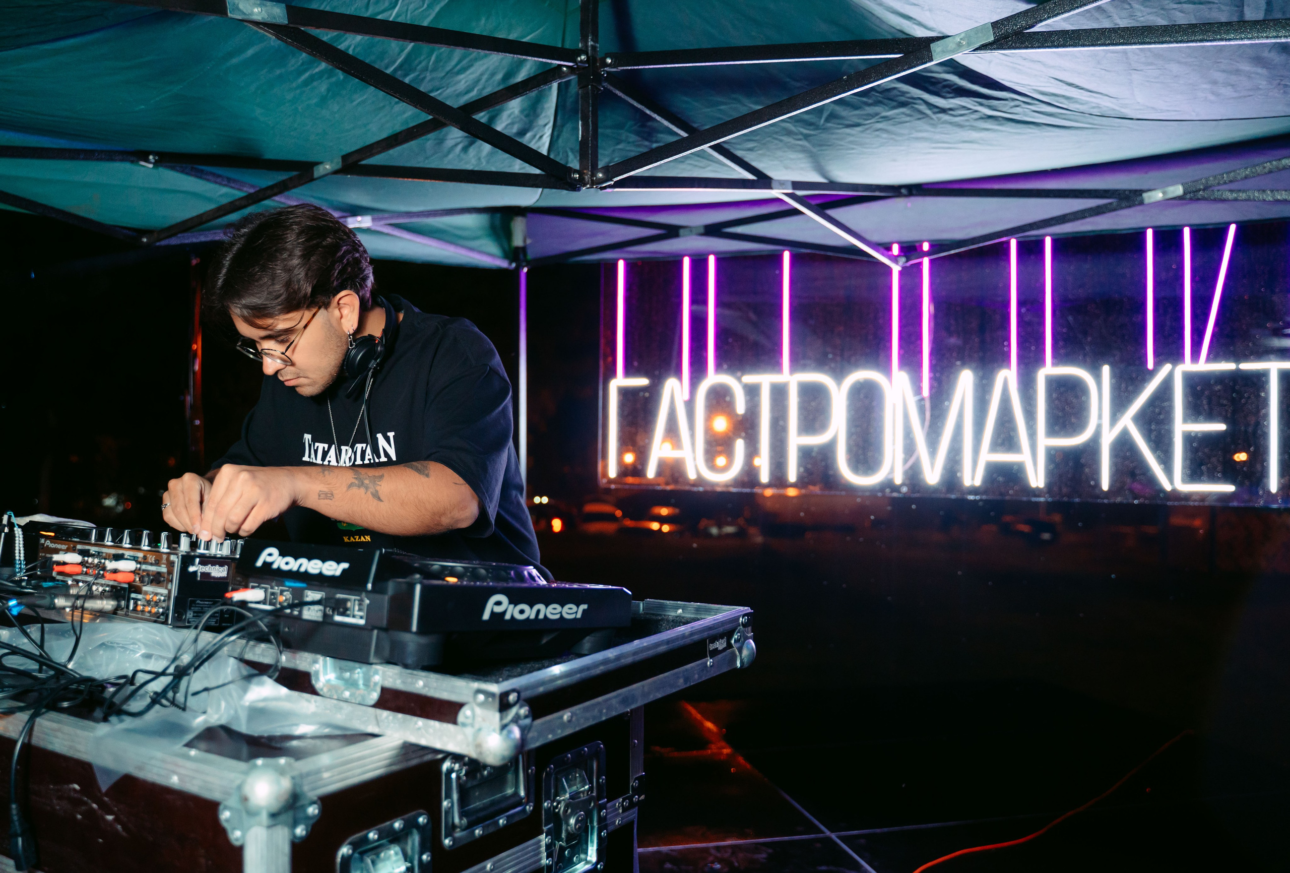 Ночной Гастромаркет / 2023. Саша Копылов, фотограф в Казани