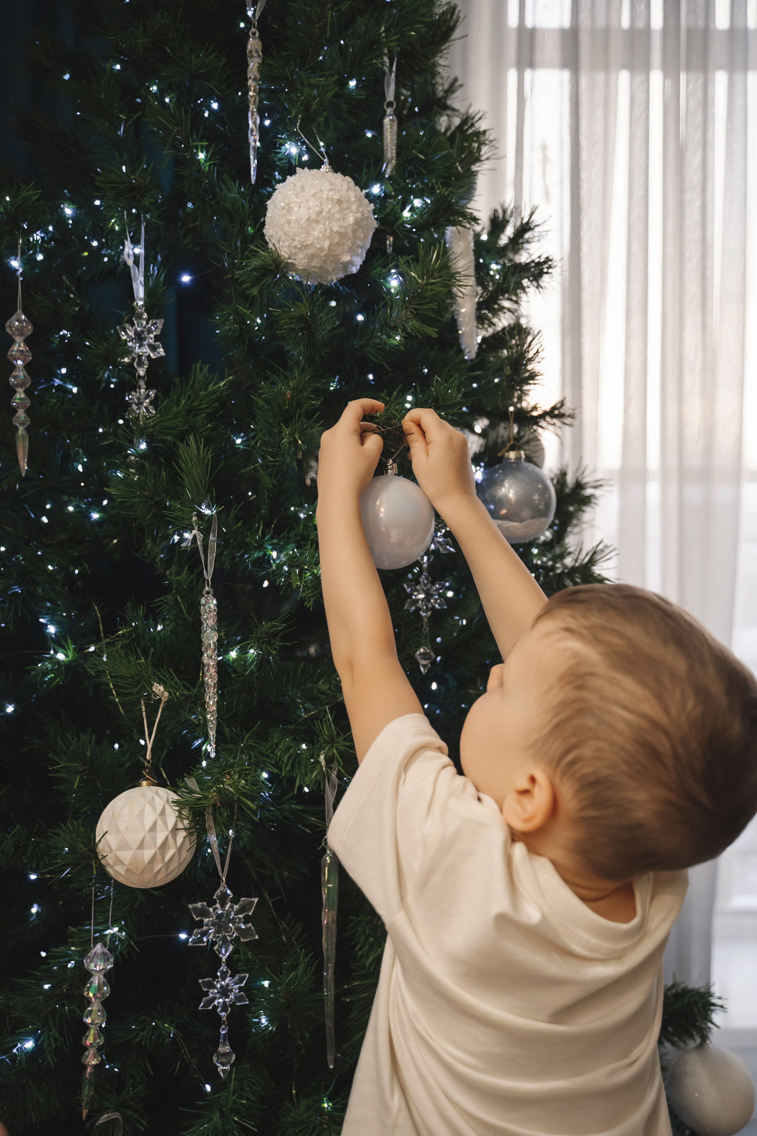 Предновогодний вечер. Главная