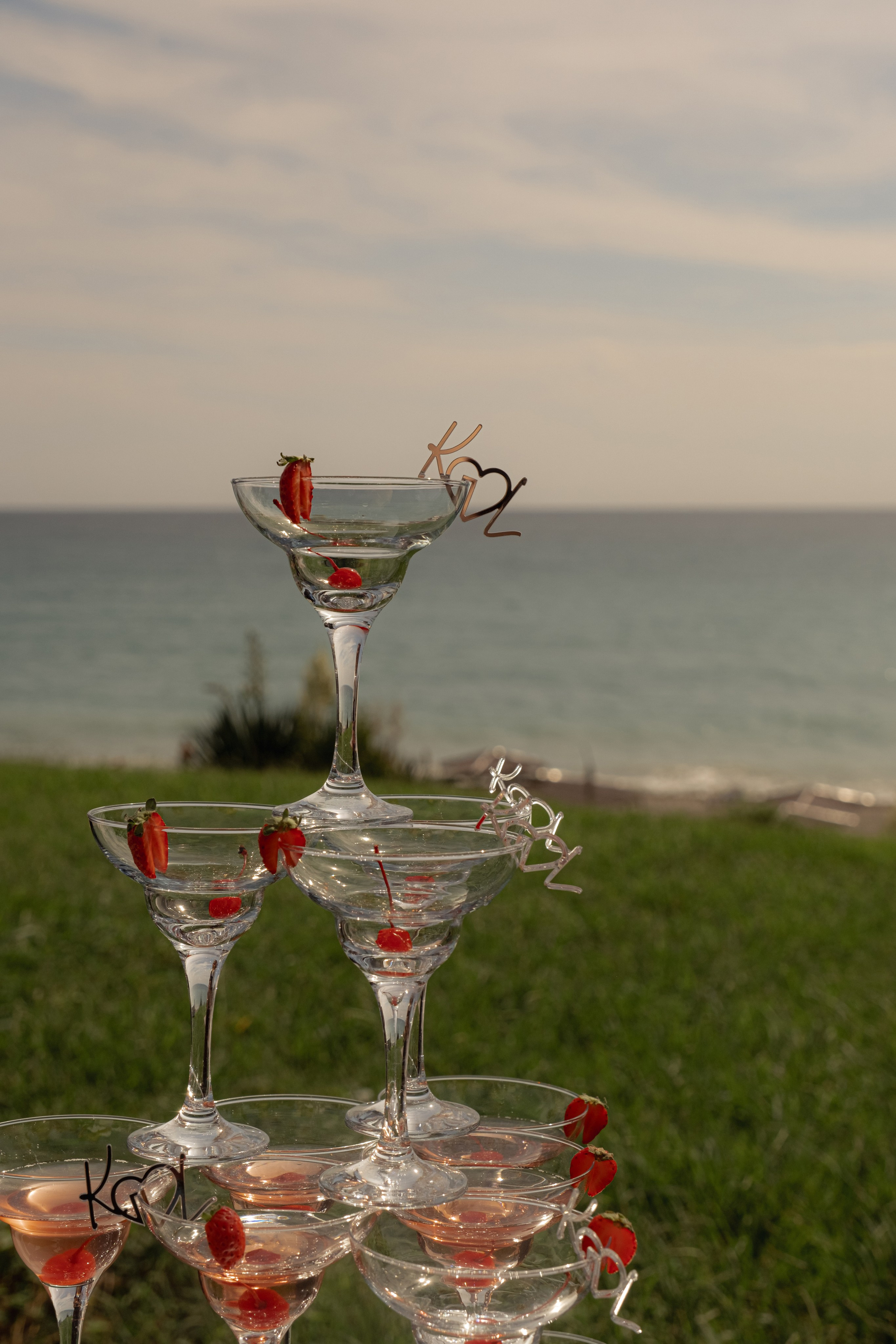 Abkhazia: Lola&Kemal. Сентиментальная свадебная фотография