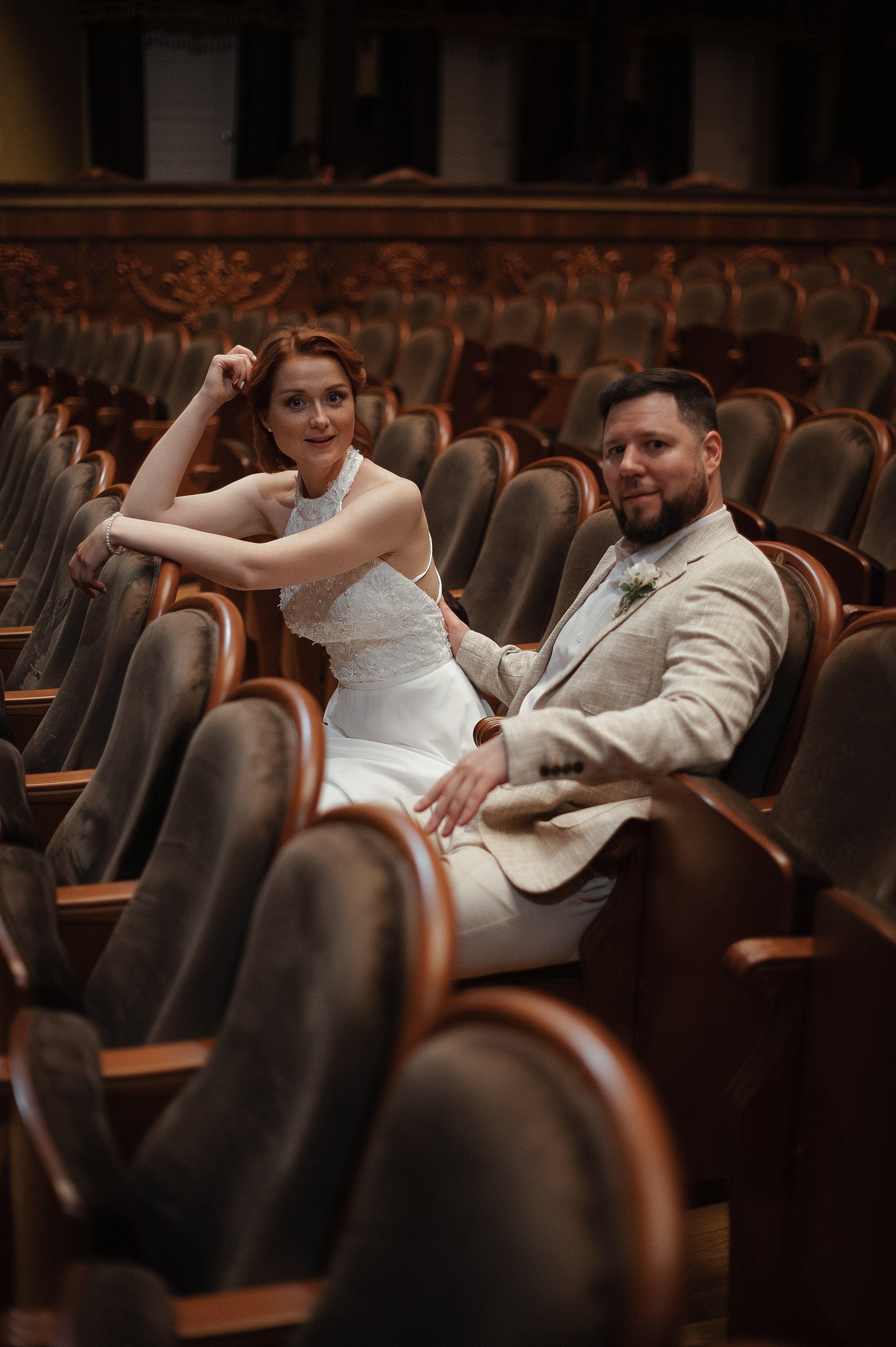 Свадебная фотосессия по историческому центру города Ярославль. Свадебный фотограф в Ярославле Денис Медоваров