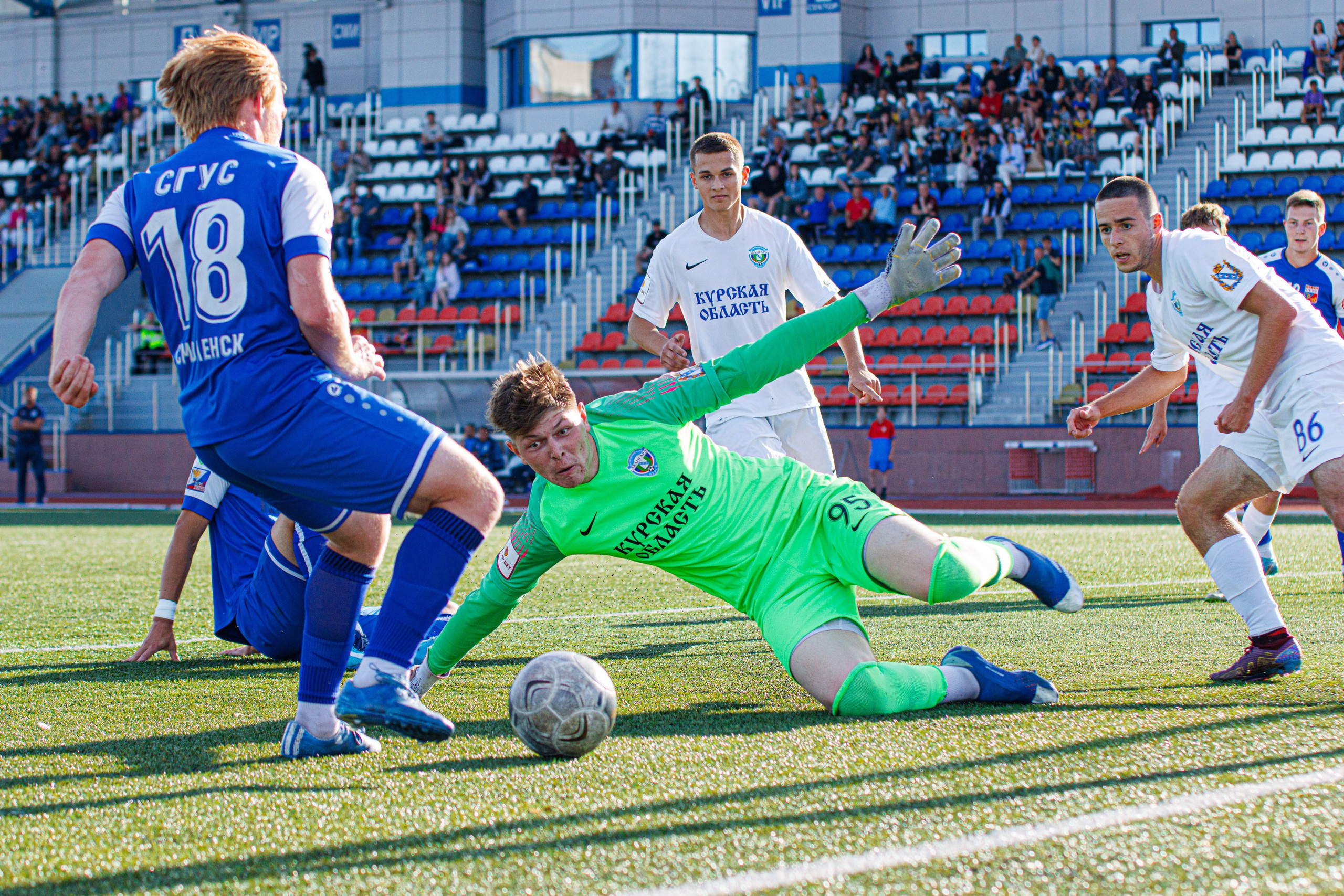 Футбол. Спортивный фотограф Вадим Добедченков