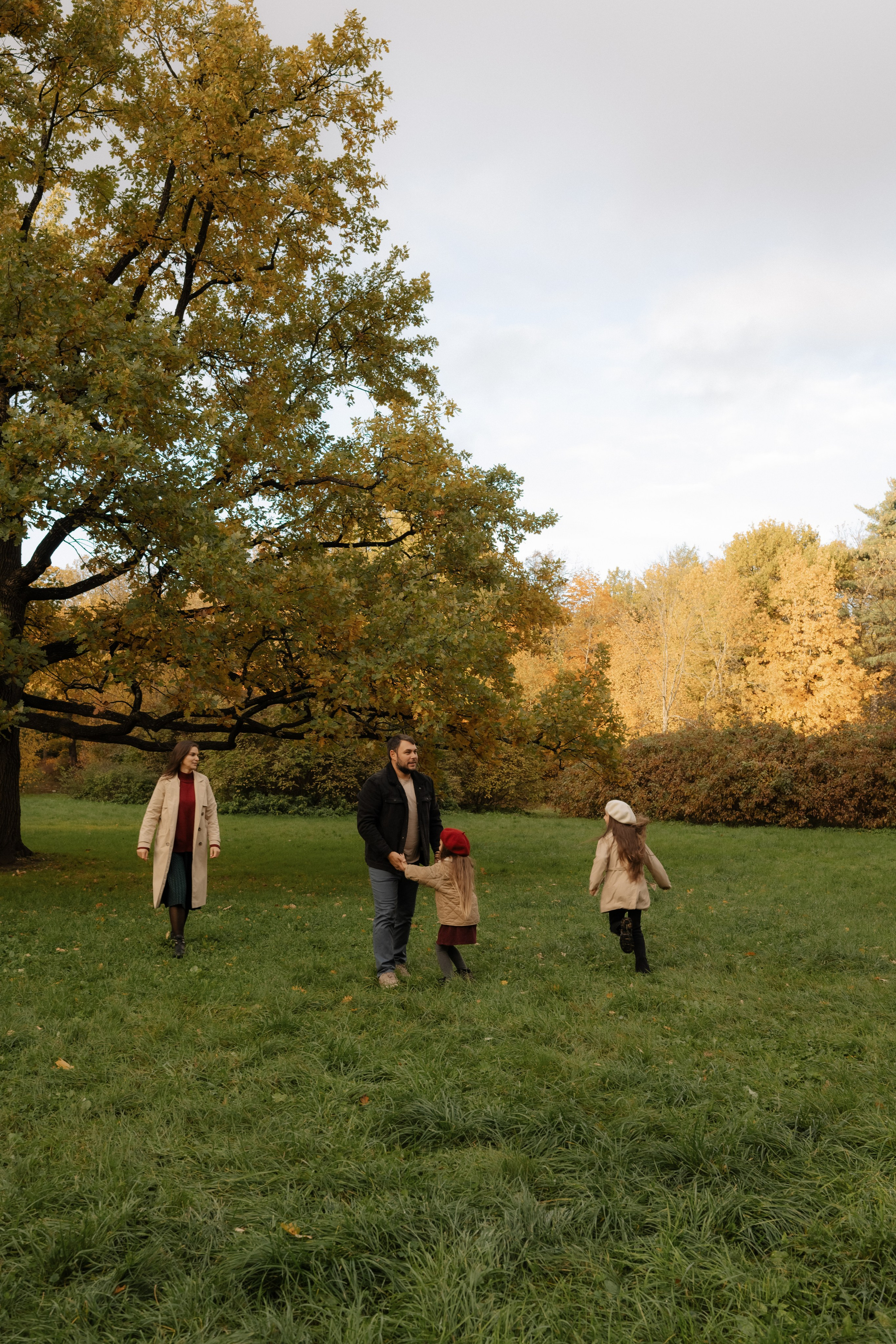 Надя, Женя, Николь и Даша. Дьяконова Валерия семейный и детский фотограф в Санкт-Петербурге