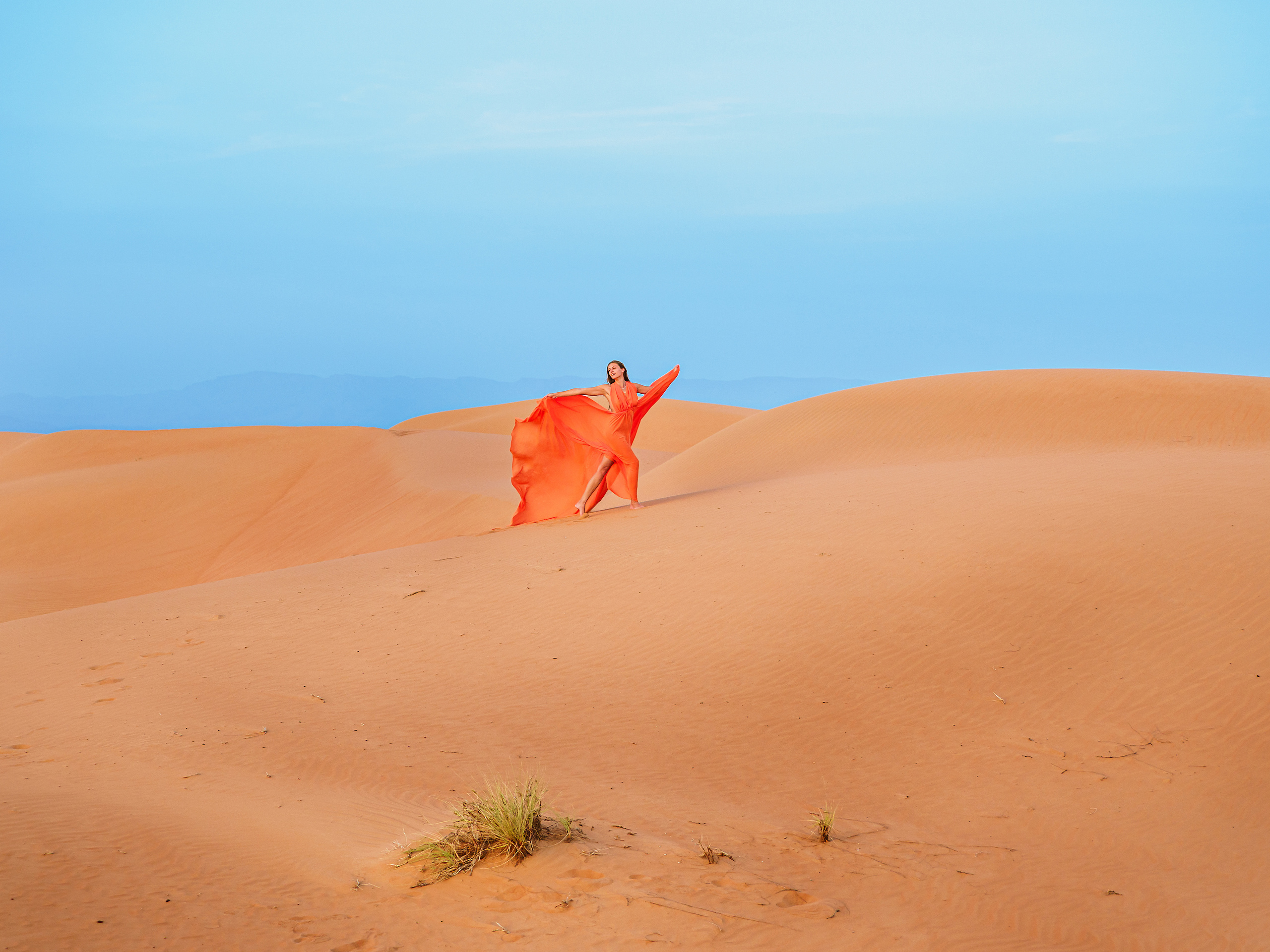 В пустыне. Творческие сьемки