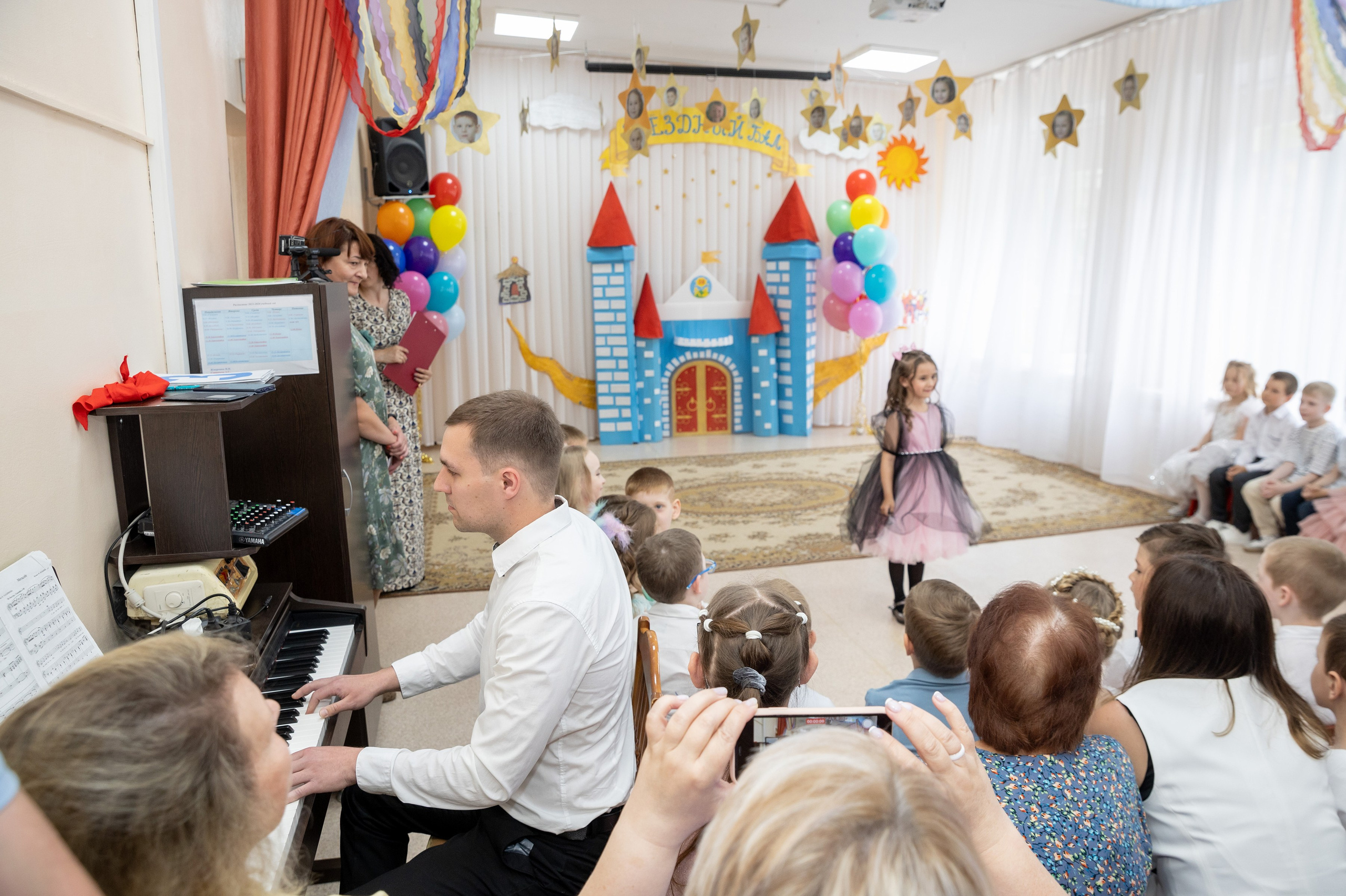 Выпускные в детском саду. Свадебный и семейный фотограф в Костроме Константин Квашнин