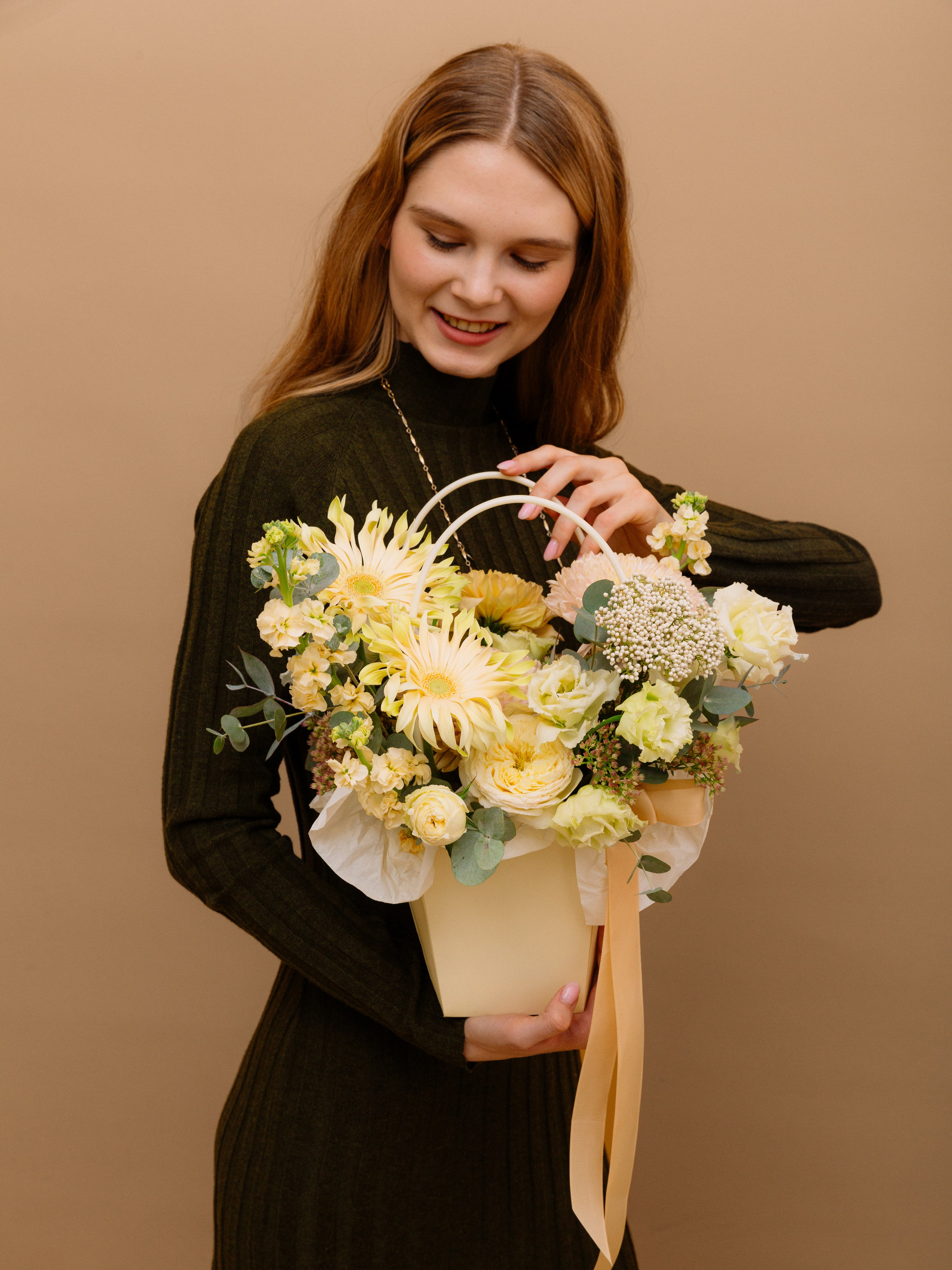 AURA FLORA. Портретный и fashion-фотограф в Москве Елена Бронская