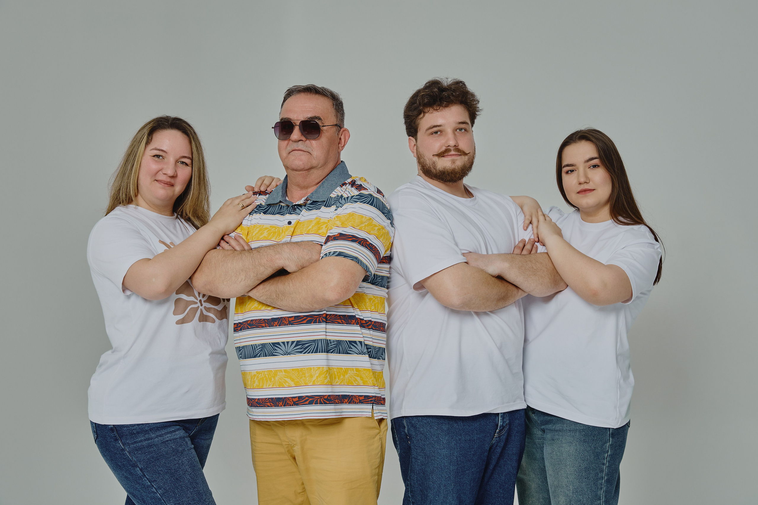 Семейная фотосессия в студии