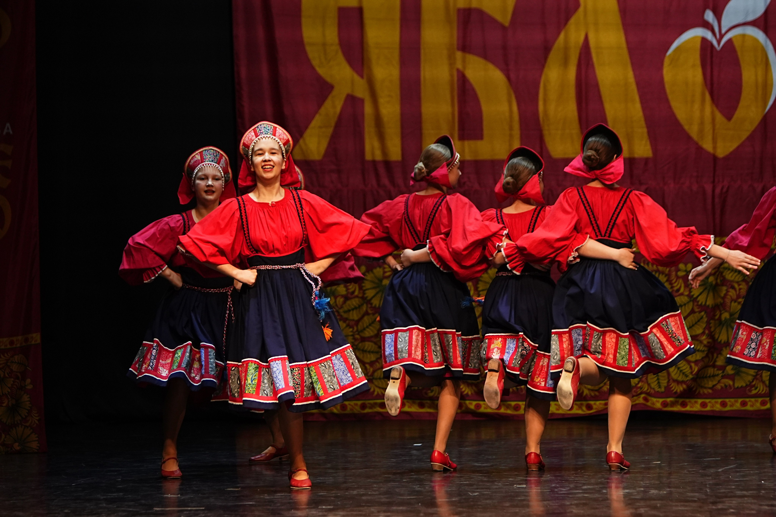 5 апреля, блок 1, г. Тверь. Золотое яблочко