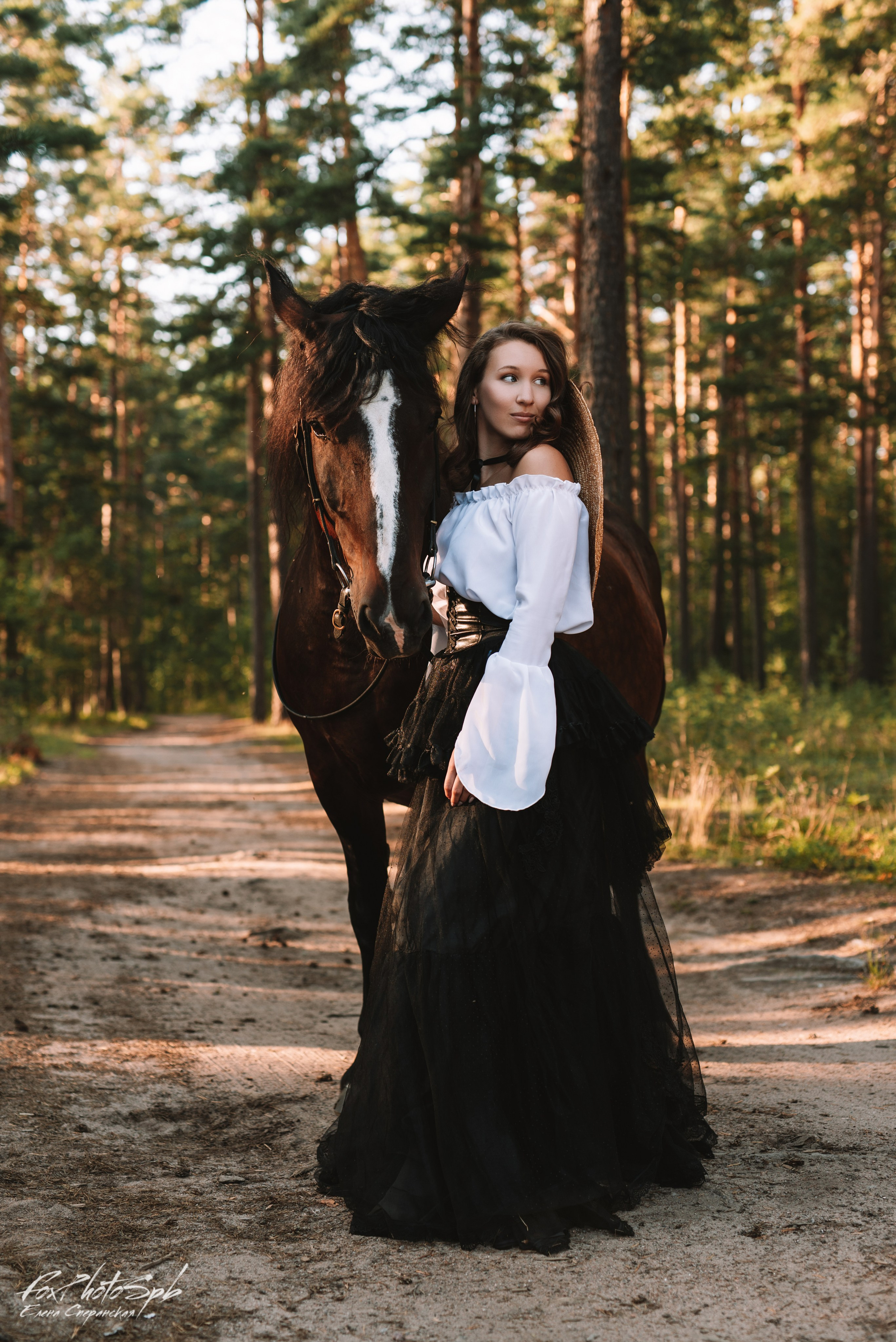С лошадками. Фотограф в Санкт-Петербурге и Ленинградской области
