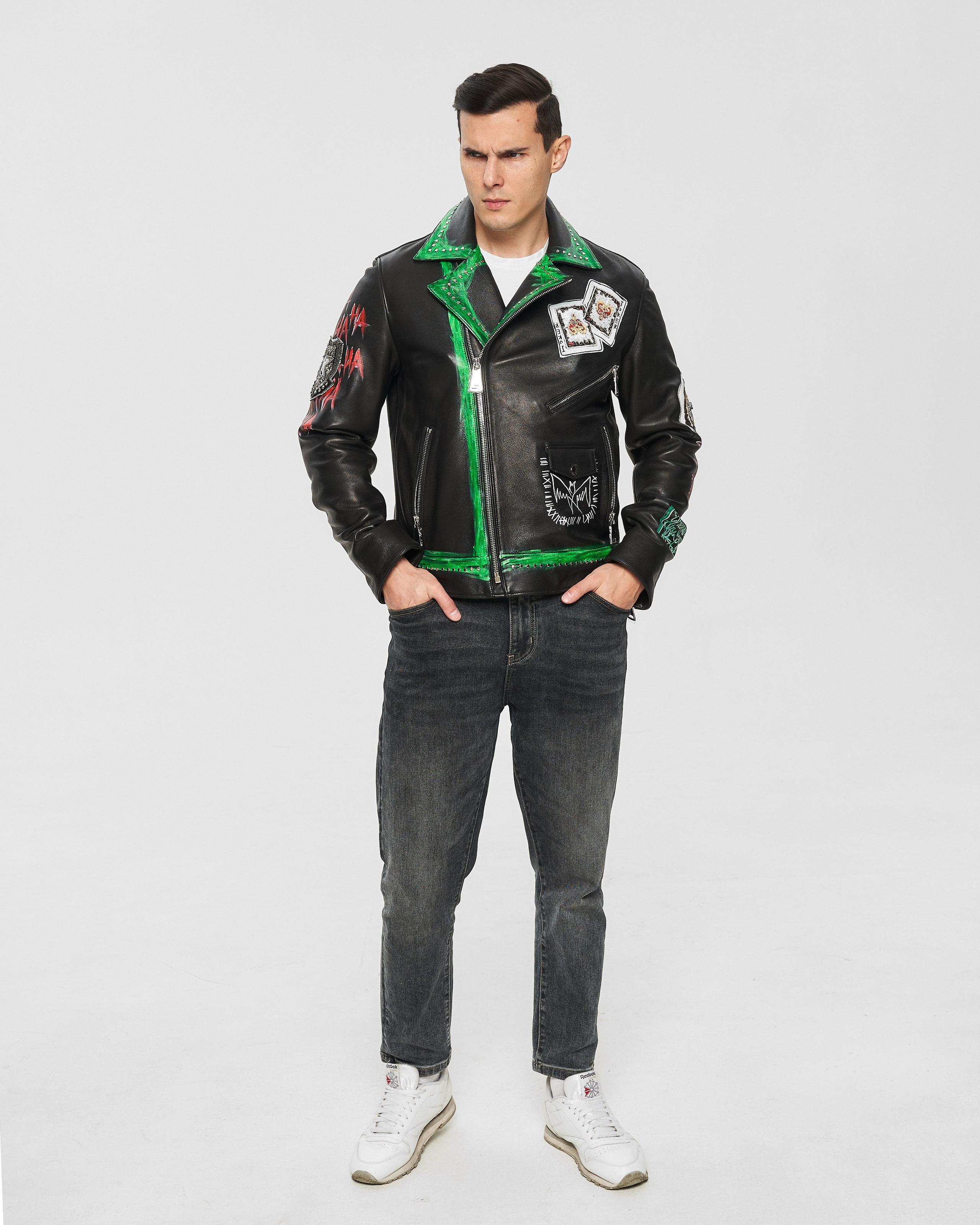 ИВАН. Контент для маркетплейсов и соцсетей. Фото и видео съемка