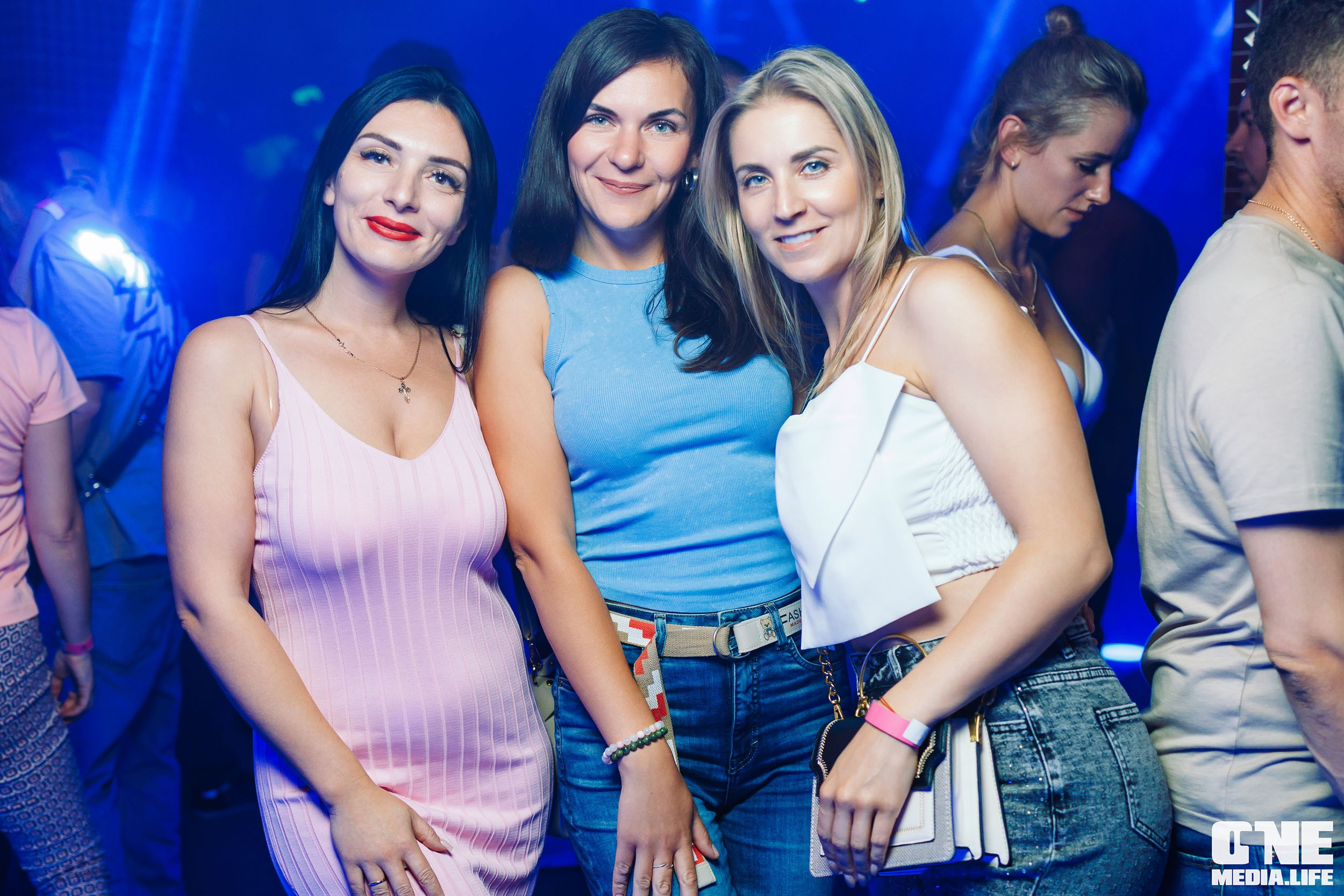 Фоторепортаж из РК Планета. One Media Life: фоторепортажи, фотоотчеты с мероприятий и заведений