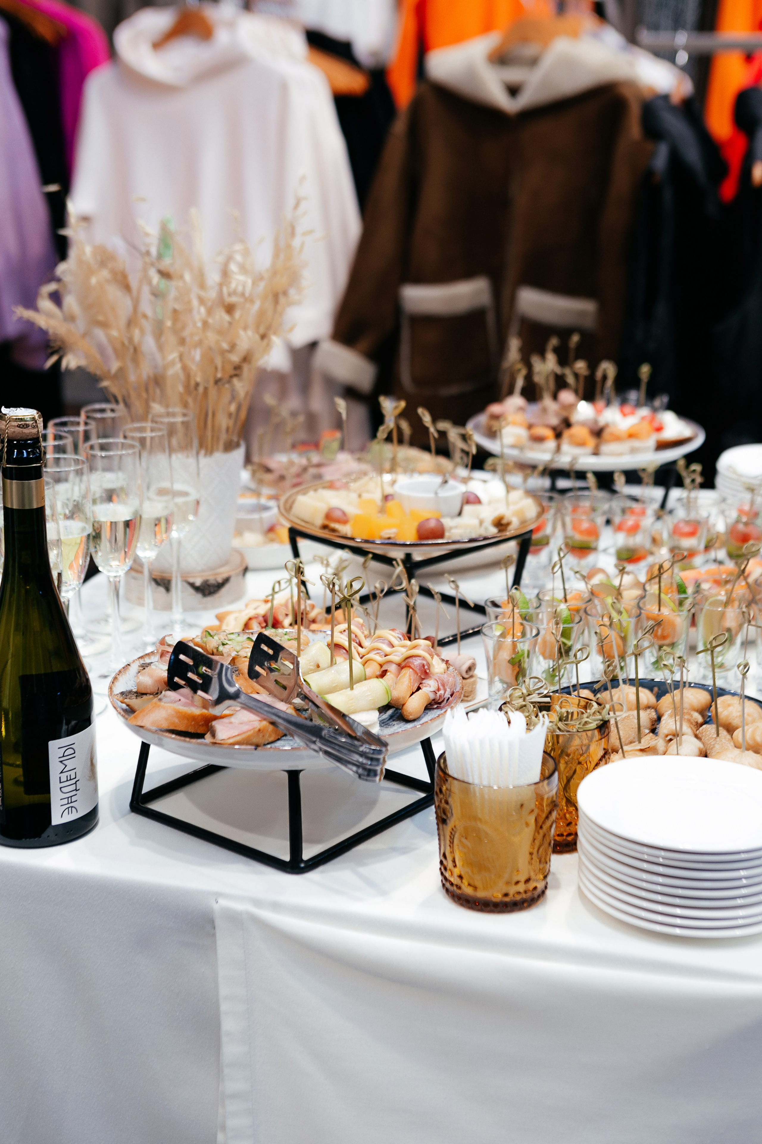 Открытие магазина SAVAGE. Контент фотограф, съемка для маркетплейсов, фуд съемка и репортажи в Новосибирске Ралия Галеева