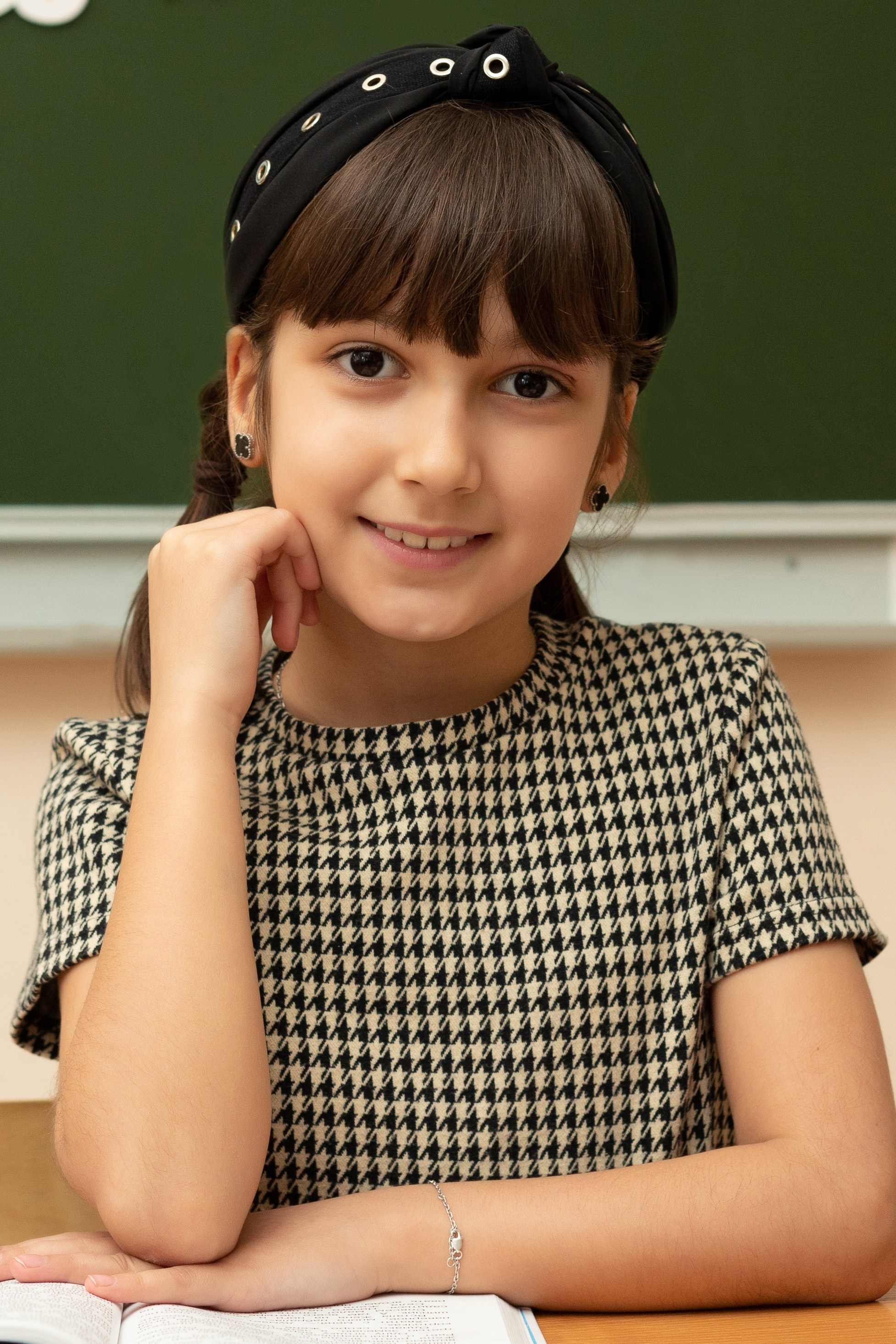 4 класс. Школьный фотограф в г. Нальчик Галимат Абитова