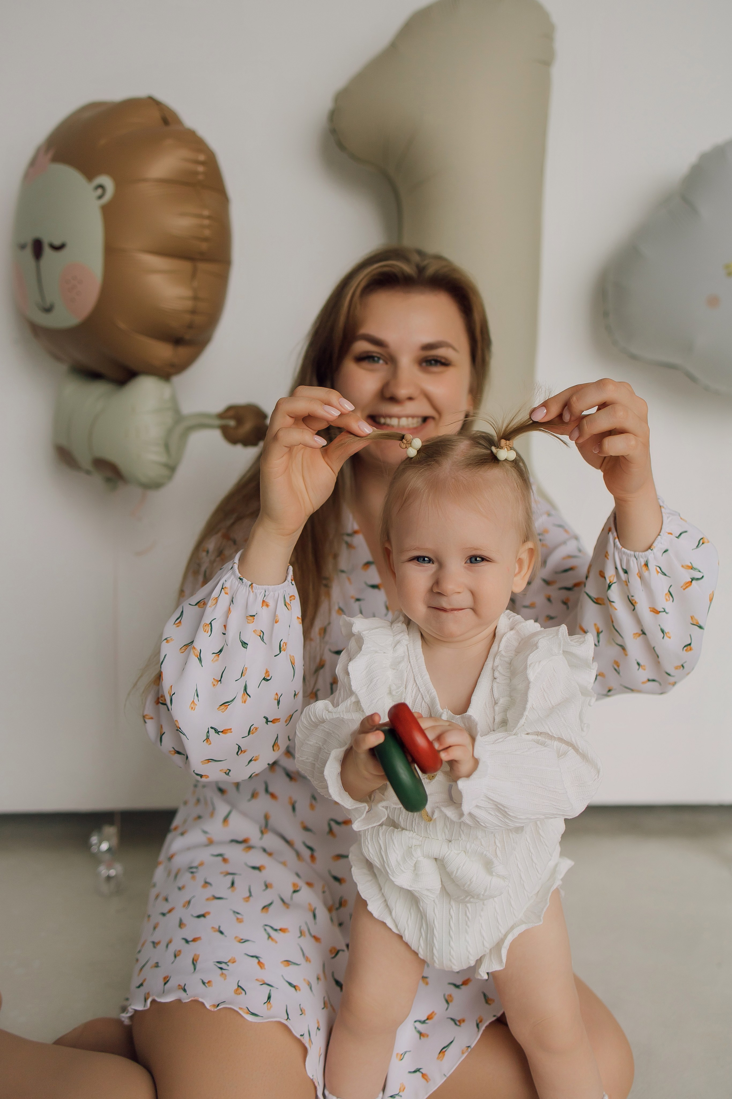 МАлышка Анечка с мамой и папой