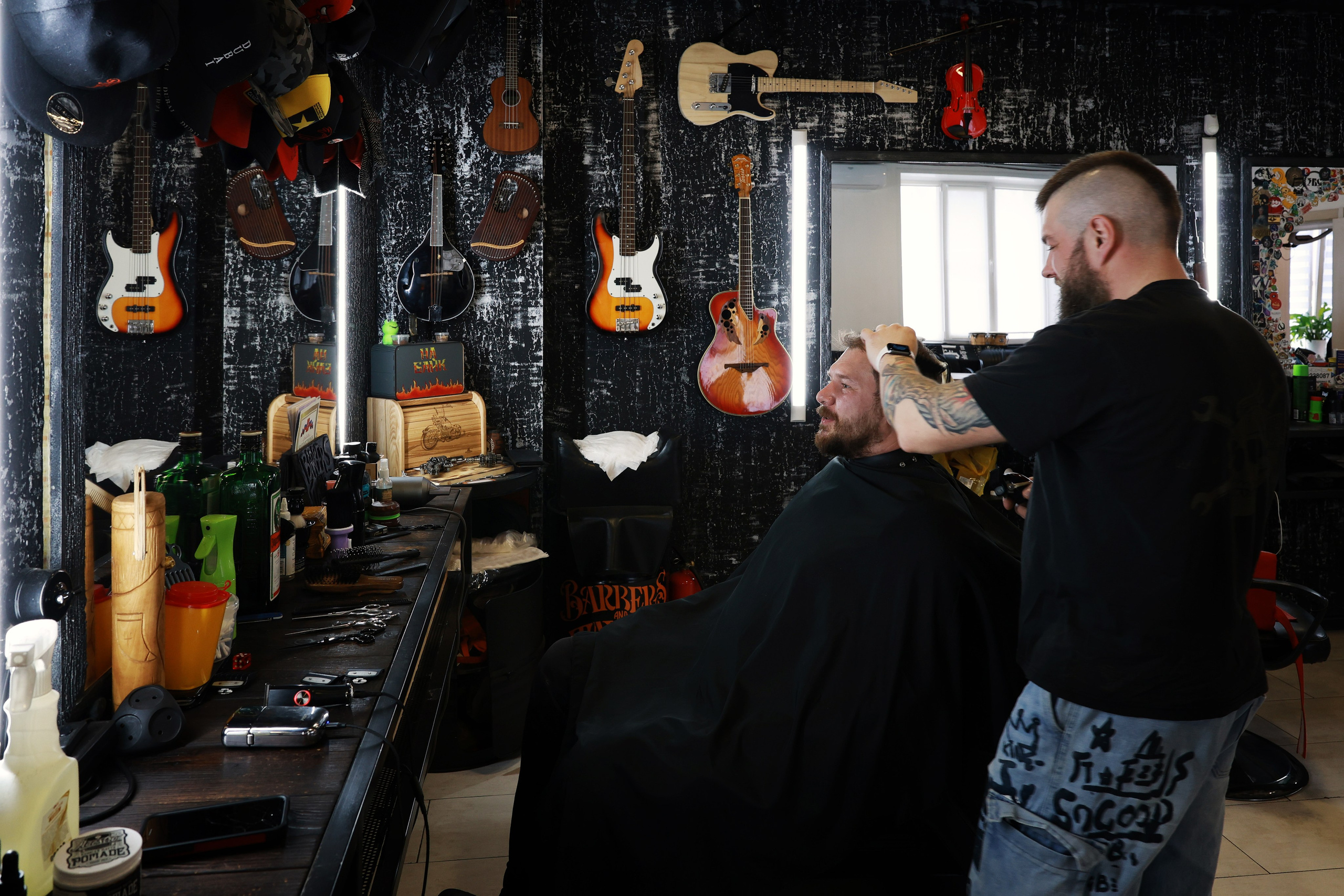 Про барбершоп и тату салон в Туле. Фотограф в Туле — Борисов Николай