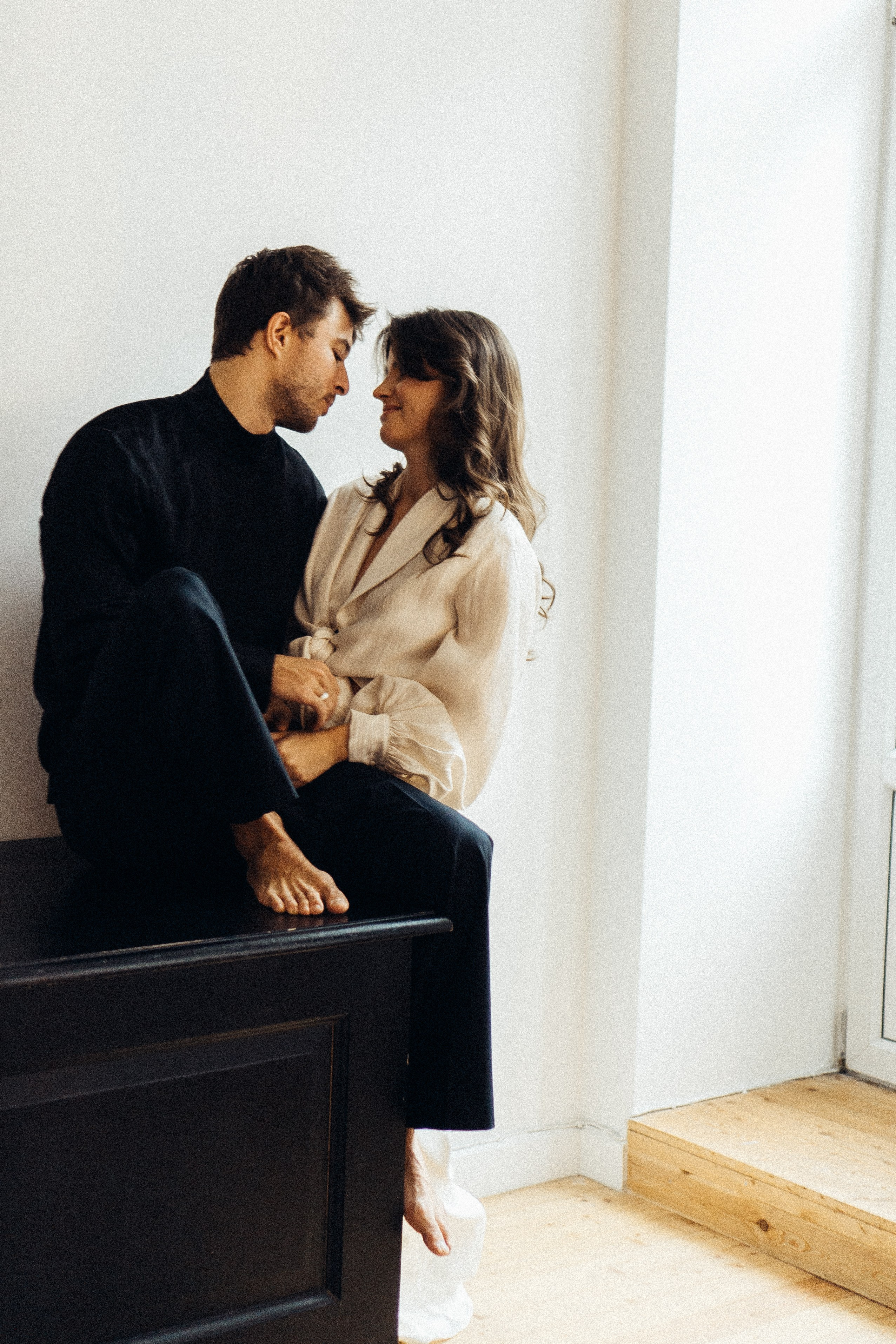 УТРО ЖЕНИХА И НЕВЕСТЫ В ПИТЕРСКОЙ КВАРТИРЕ И СЬЕМКА С СВАДЕБНЫХ ОБРАЗАХ. Профессиональный фотограф, Санкт-Петербург — Виктория Богомолова