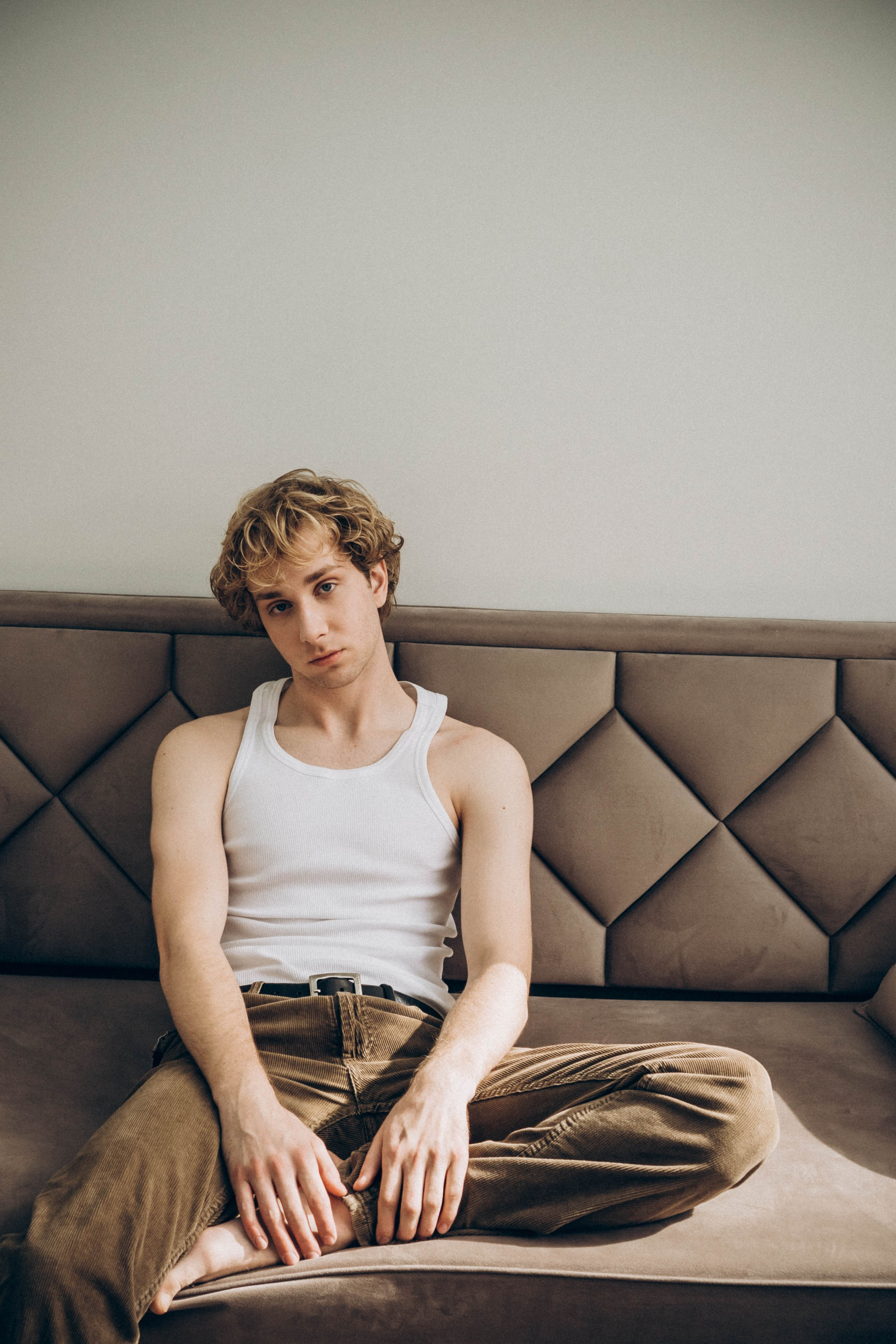 СВАДЕБНАЯ СЬЕМКА В ОТЕЛЕ. СБОРЫ ЖЕНИХА И НЕВЕСТЫ И ТАКЖЕ ТОР И ПОДГОТОВКА К ПРОГУЛКЕ. Профессиональный фотограф, Санкт-Петербург — Виктория Богомолова