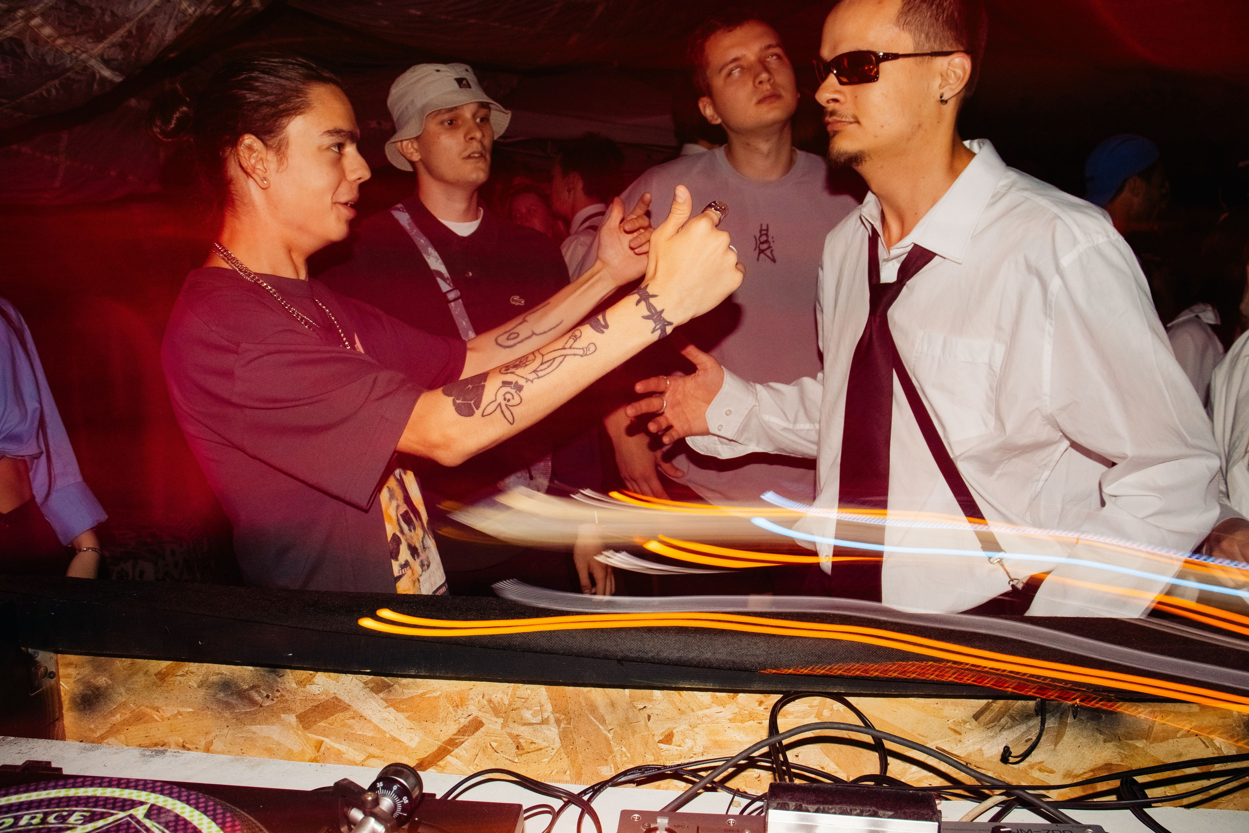 Тусовки. Фотограф Егор Огородов