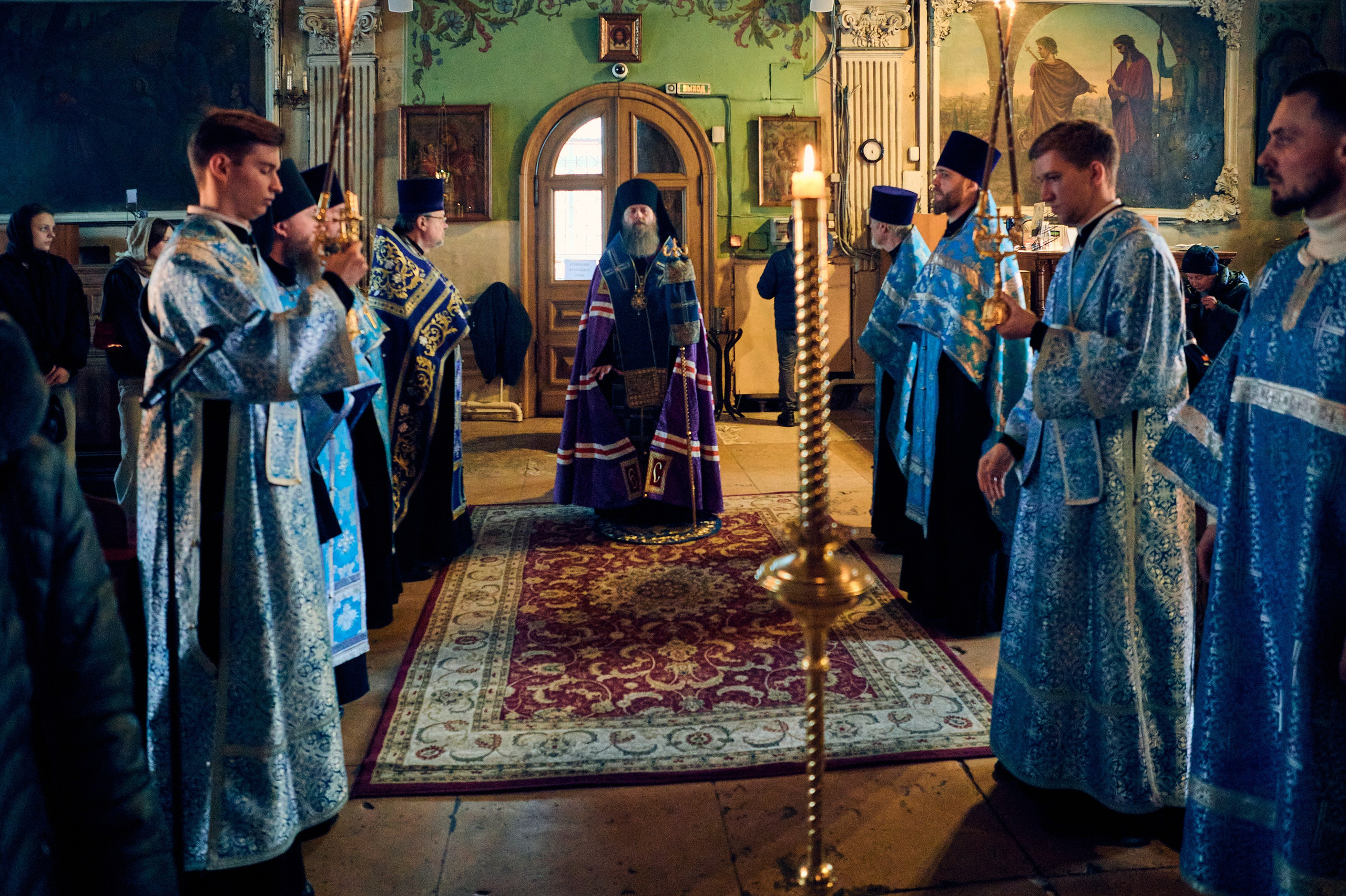 Всенощная на Благовещение Пресвятой Богородицы. DMITRY MOISEENKO — фотограф, художник, топ-стилист