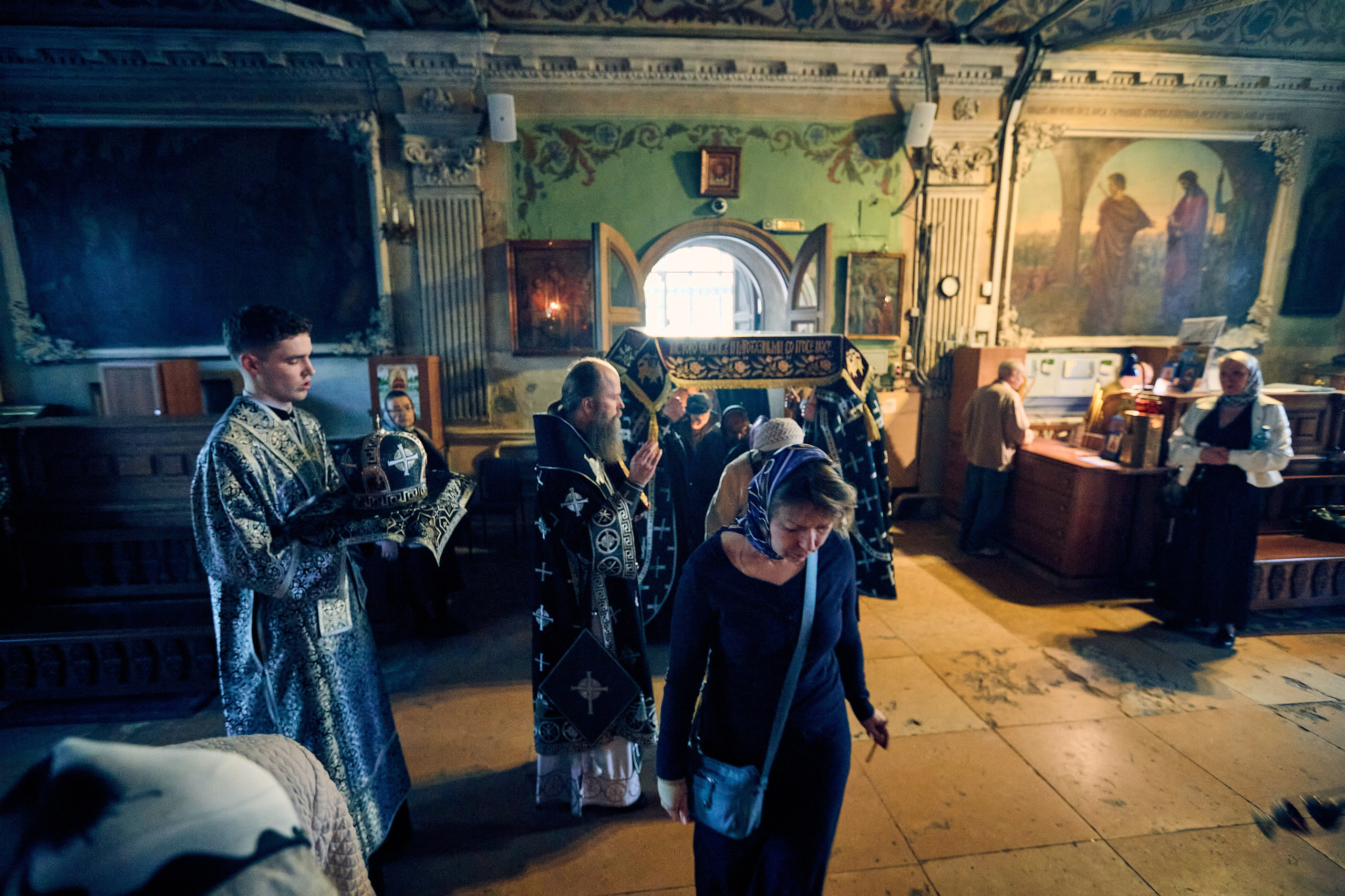 Утреня Погребение Спасителя. DMITRY MOISEENKO — фотограф, художник, топ-стилист