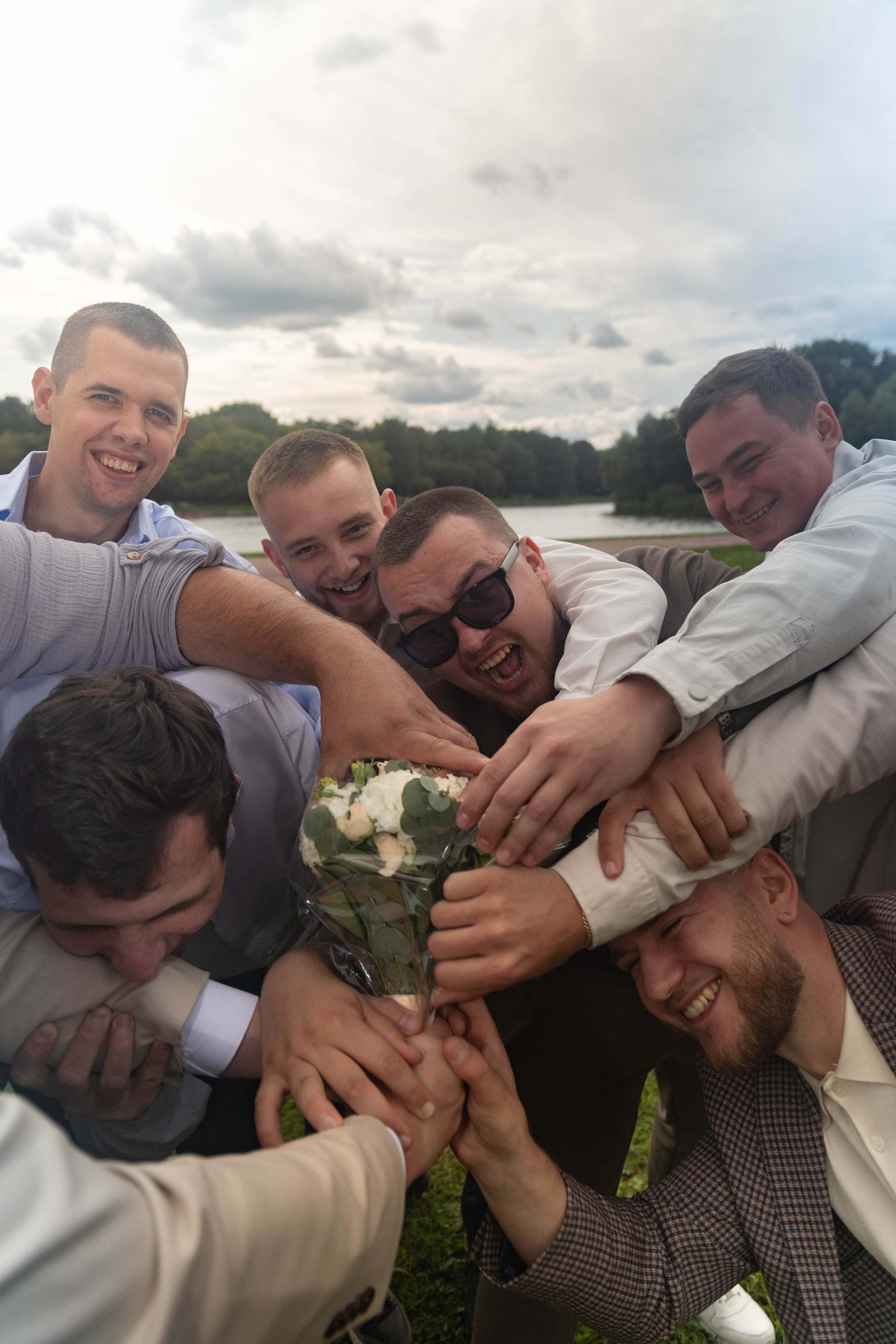 Свадебная фотосессия свадебный фотограф Татьяна Марсуверских свадебная фотопрогулка Москва Жуковский. Фотограф для маркетплейсов, фотоуслуги в Жуковском Татьяна Марсуверских