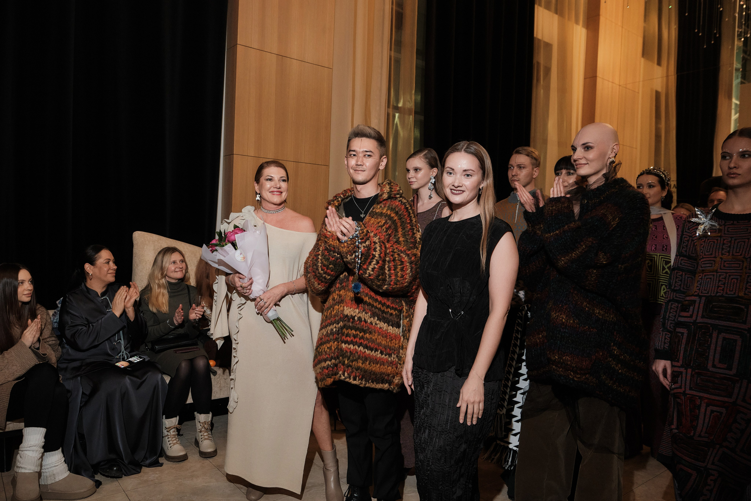 Показ коллекции (Мария Варламова). Свадебный фотограф в Екатеринбурге Соседков Евгений