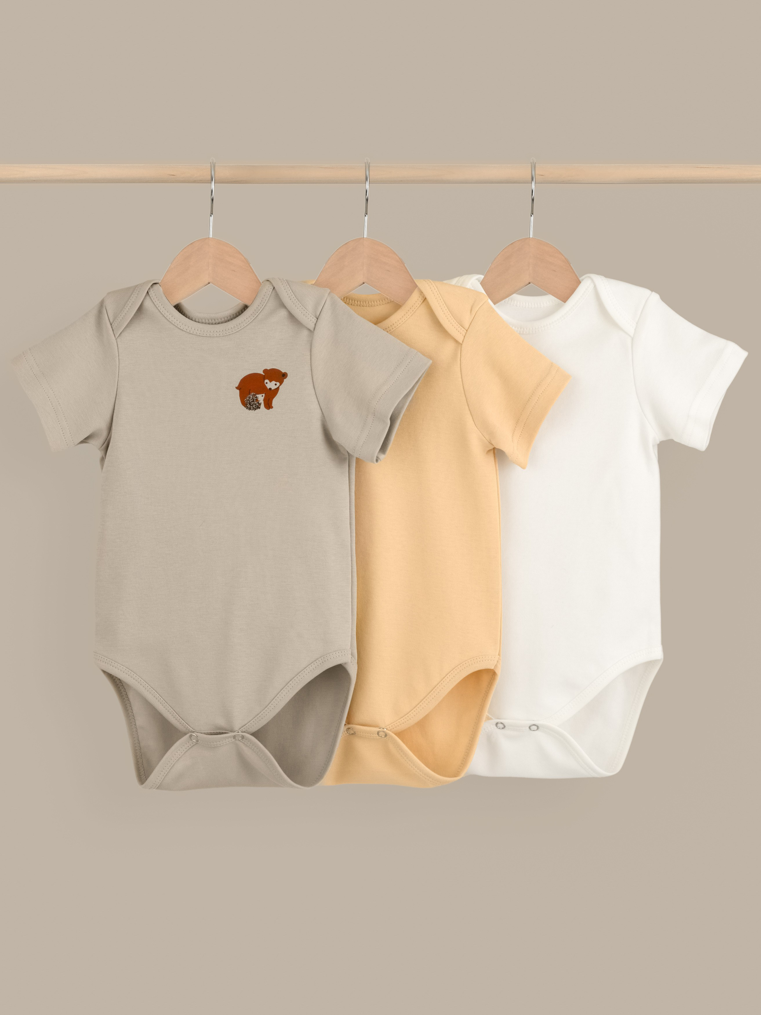 Одежда для детей. Предметный фотограф, инфографика и видео в Санкт-Петербурге