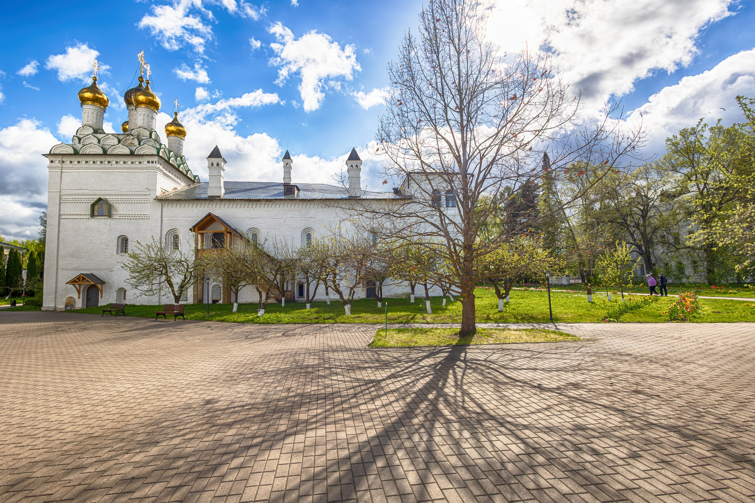 Путешествие во времени: Иосифо-Волоцкий монастырь. 1000 куполов России, фотопроект Вадима Квятковского и Надежды Ельцовой