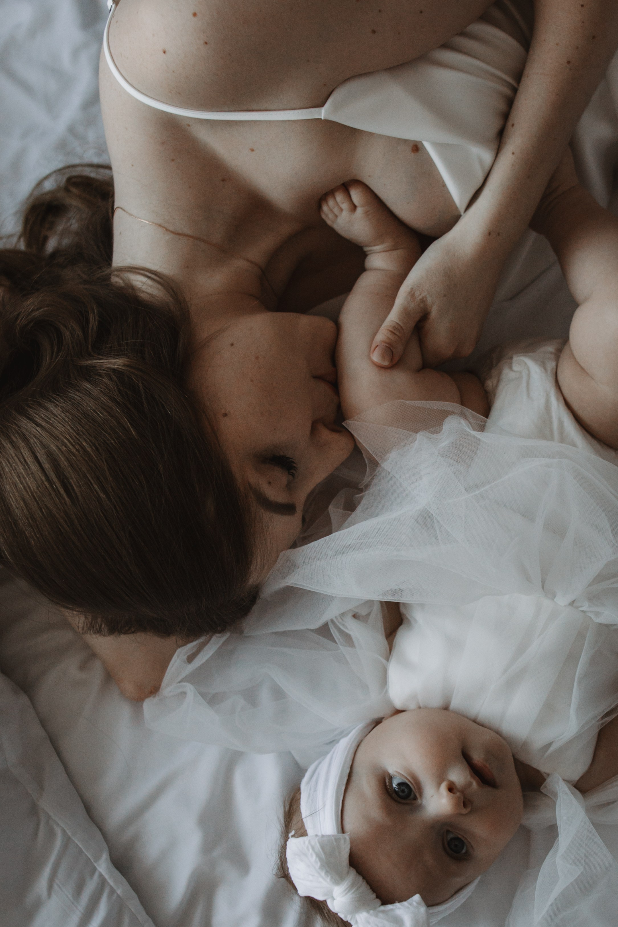 Мама дочки. Фотограф Новый Уренгой I Ньюборн I Фотограф материнства I ЯНАО