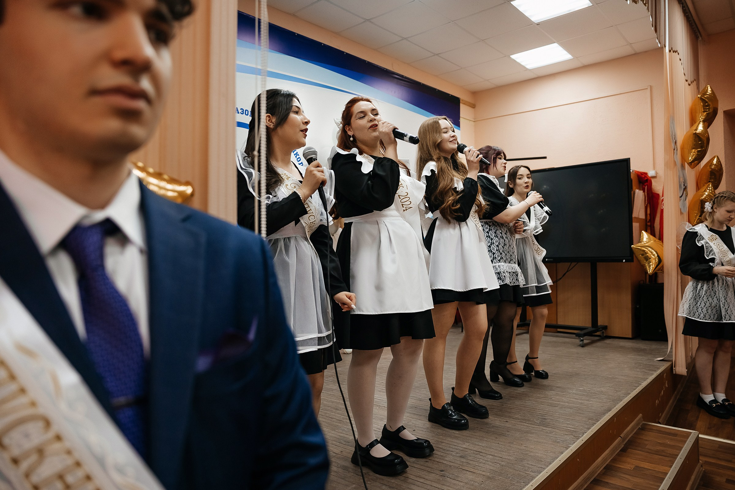 Последний звонок СОШ № 12. Семейный и свадебный фотограф в Москве Леванова Александра