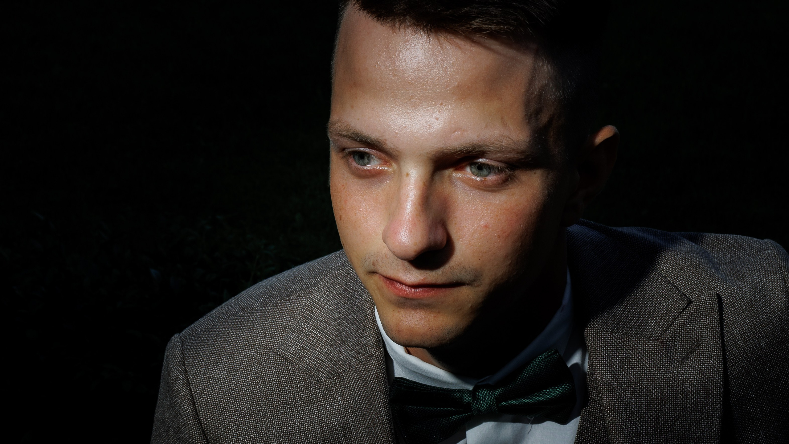 Захар и Ирина. Свадебный и семейный фотограф в г. Волхов Алексей Кочерыжкин