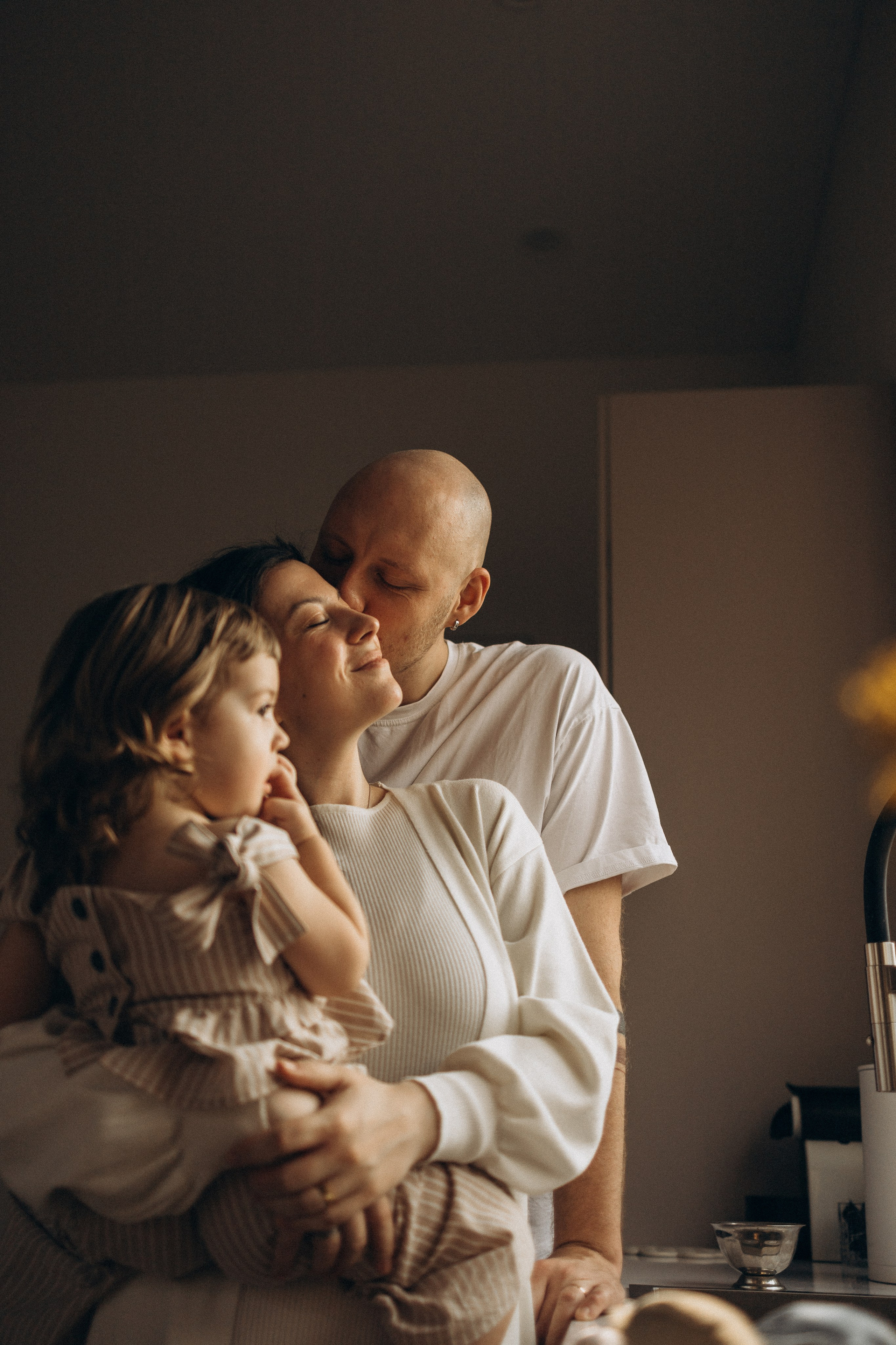 Семейные фотографии дома. Семейный и детский фотограф Москва