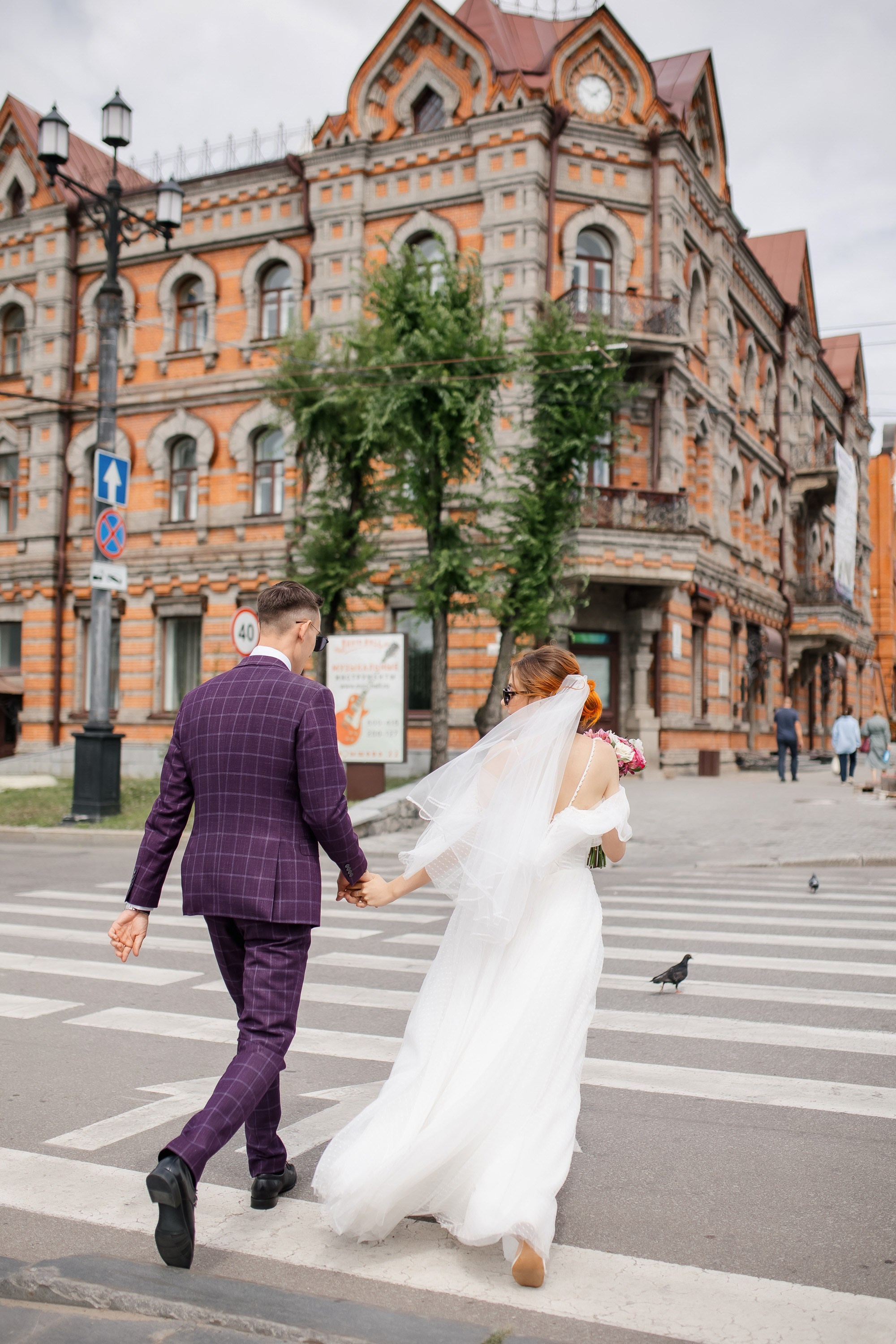 Ксения и Максим. Сборы Sopka. Прогулка по городу. Свадебный фотограф в Хабаровске