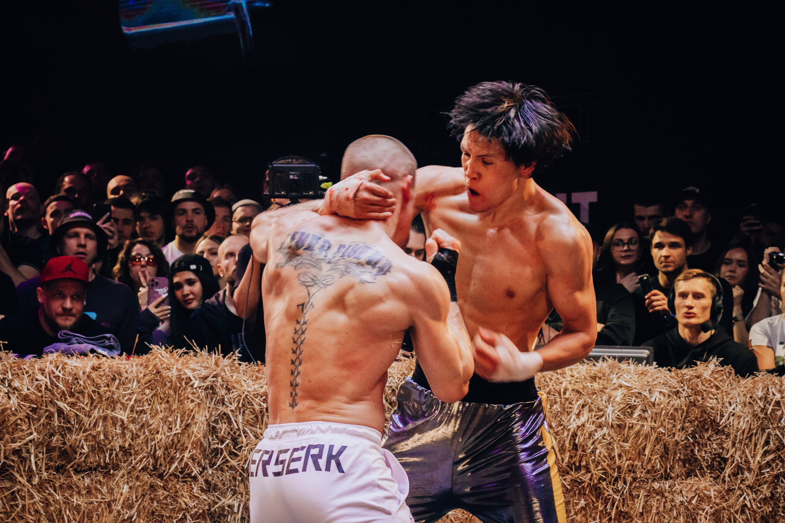 Кулачные бои TopDog. Анастасия Тен