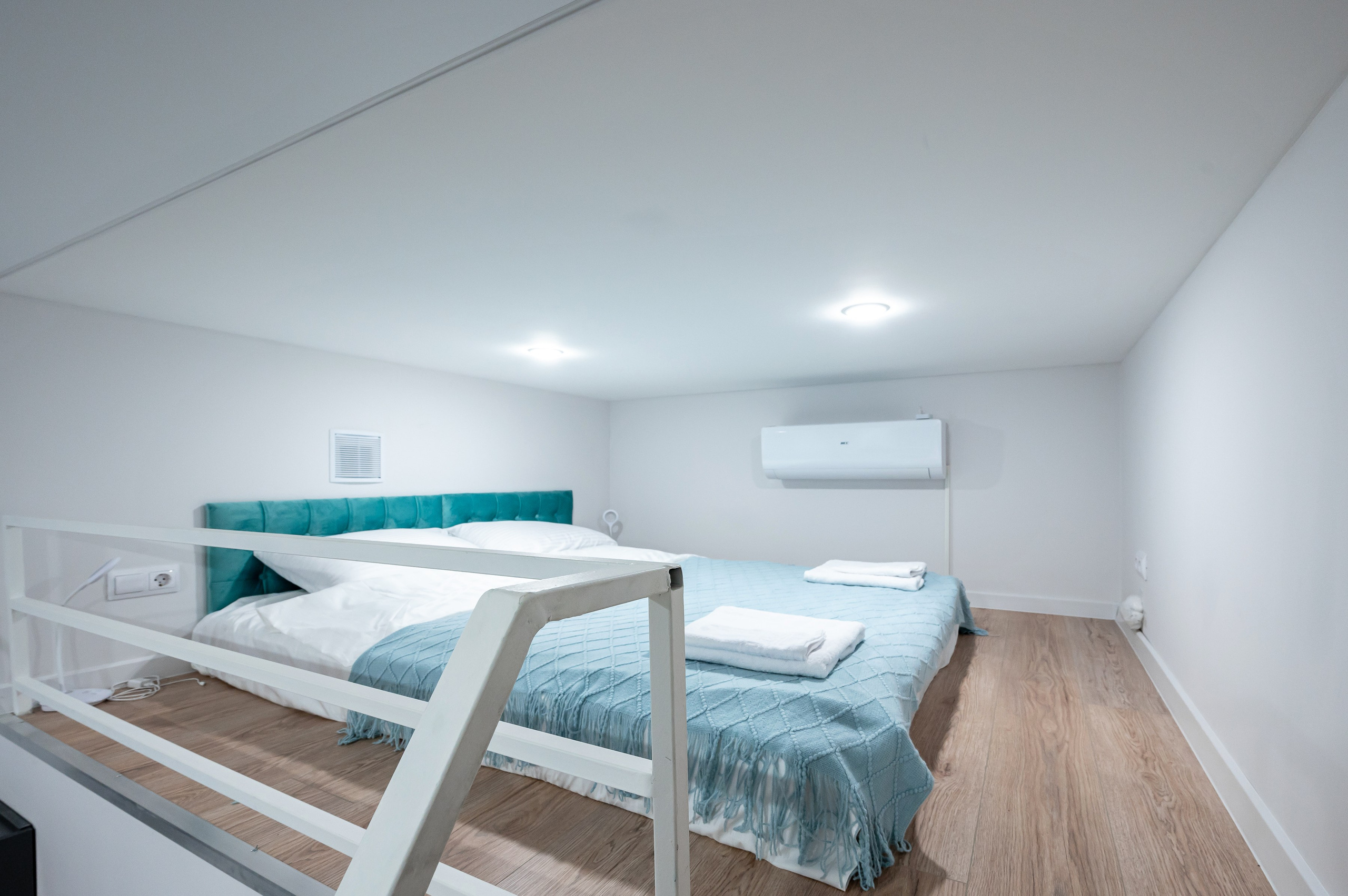 Студия на Коломенской. Интерьерный фотограф. Фото- видеосъемка недвижимости Санкт-Петербург