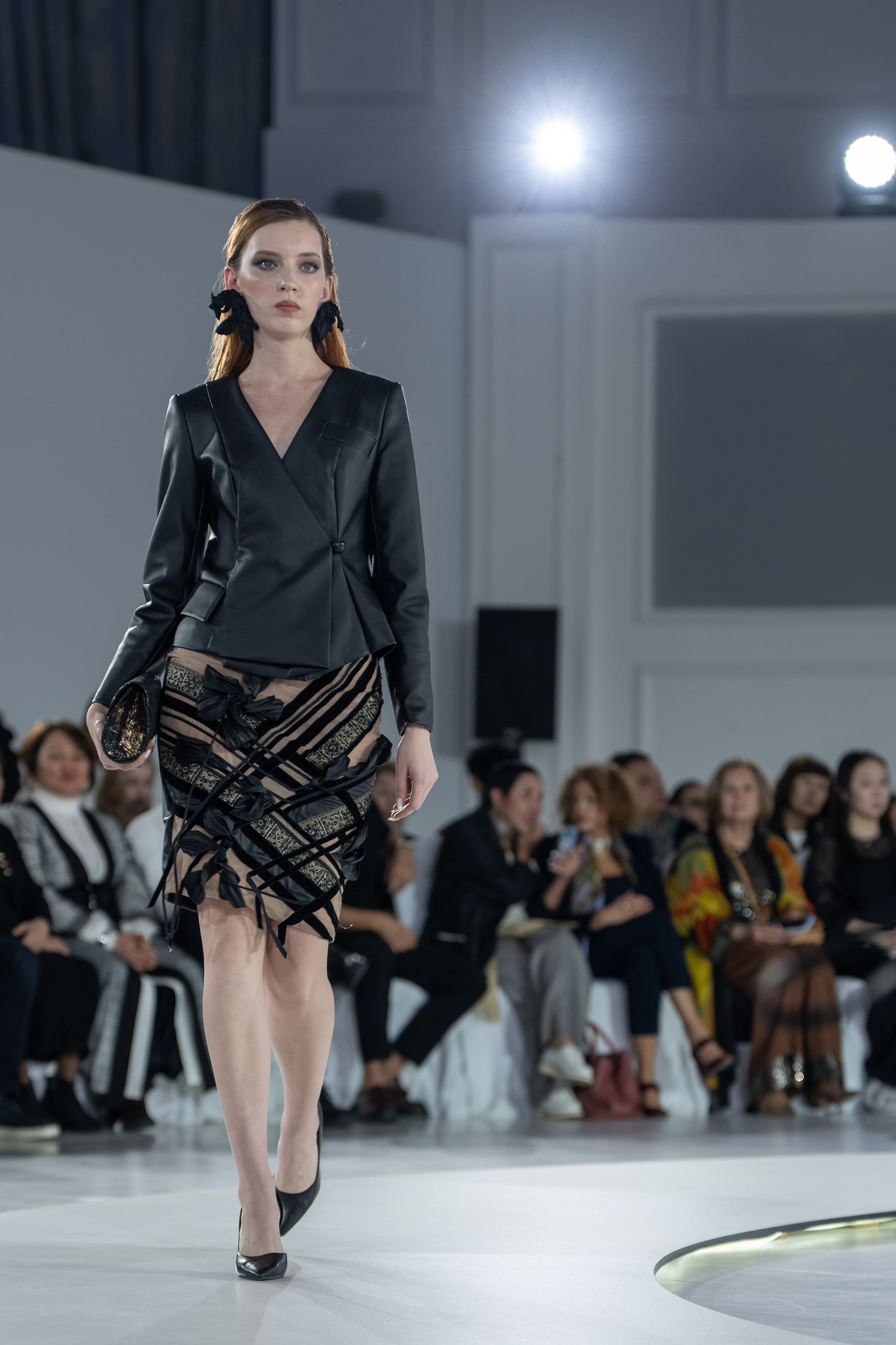 Brand TinAtin Magalashvilu. Сайт Алматинского НЮ АРТ, будуар и фэшн фотографа Дениса Карпенко