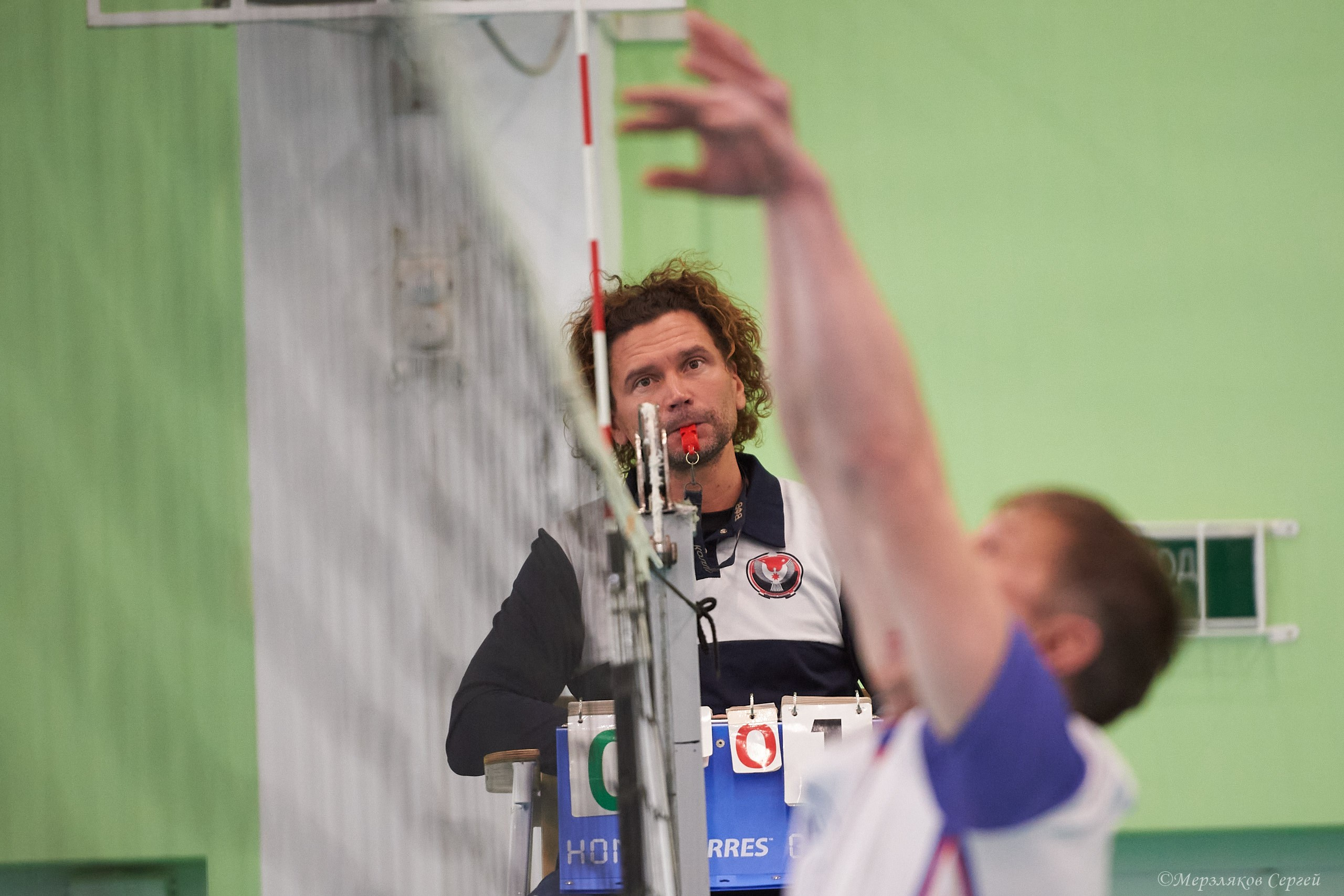 Новогодний волейбольный турнир. Ижевск. 16.12.23. Спортивный репортажный фотограф в Ижевске Сергей Мерзляков