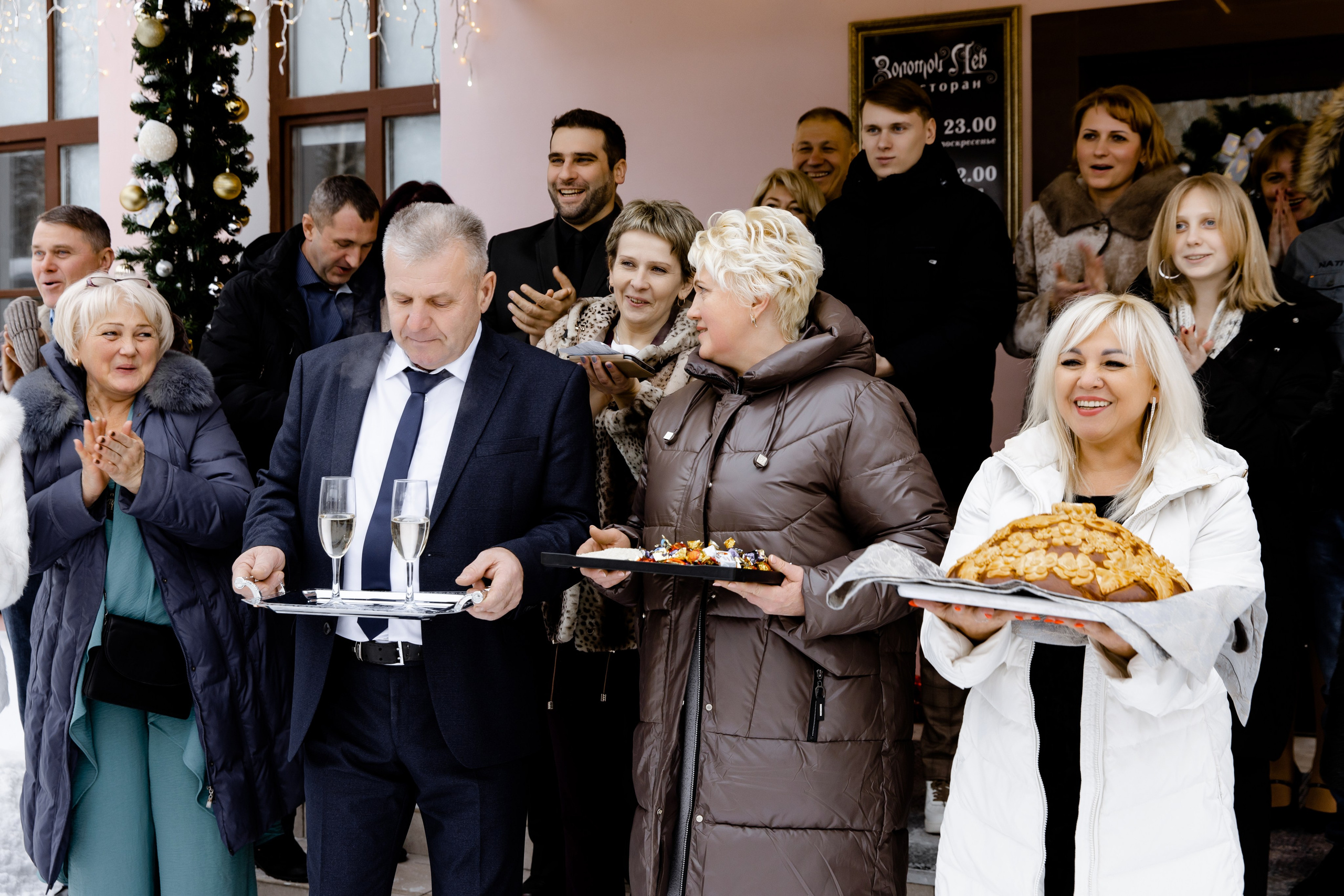 Свадебный день Артёма и Вики. Свадебный фотограф Анна Бабахина