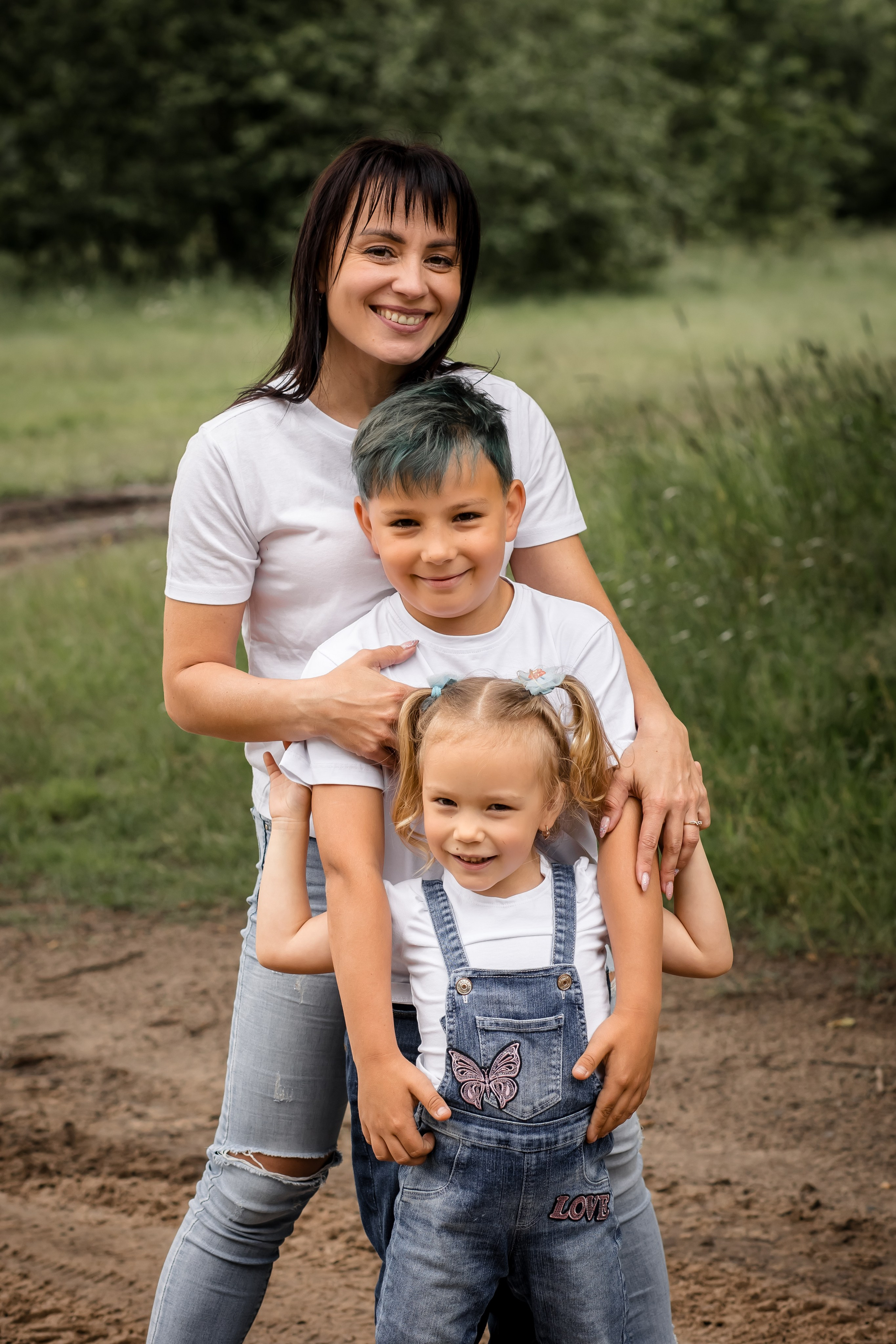 Катя с детками