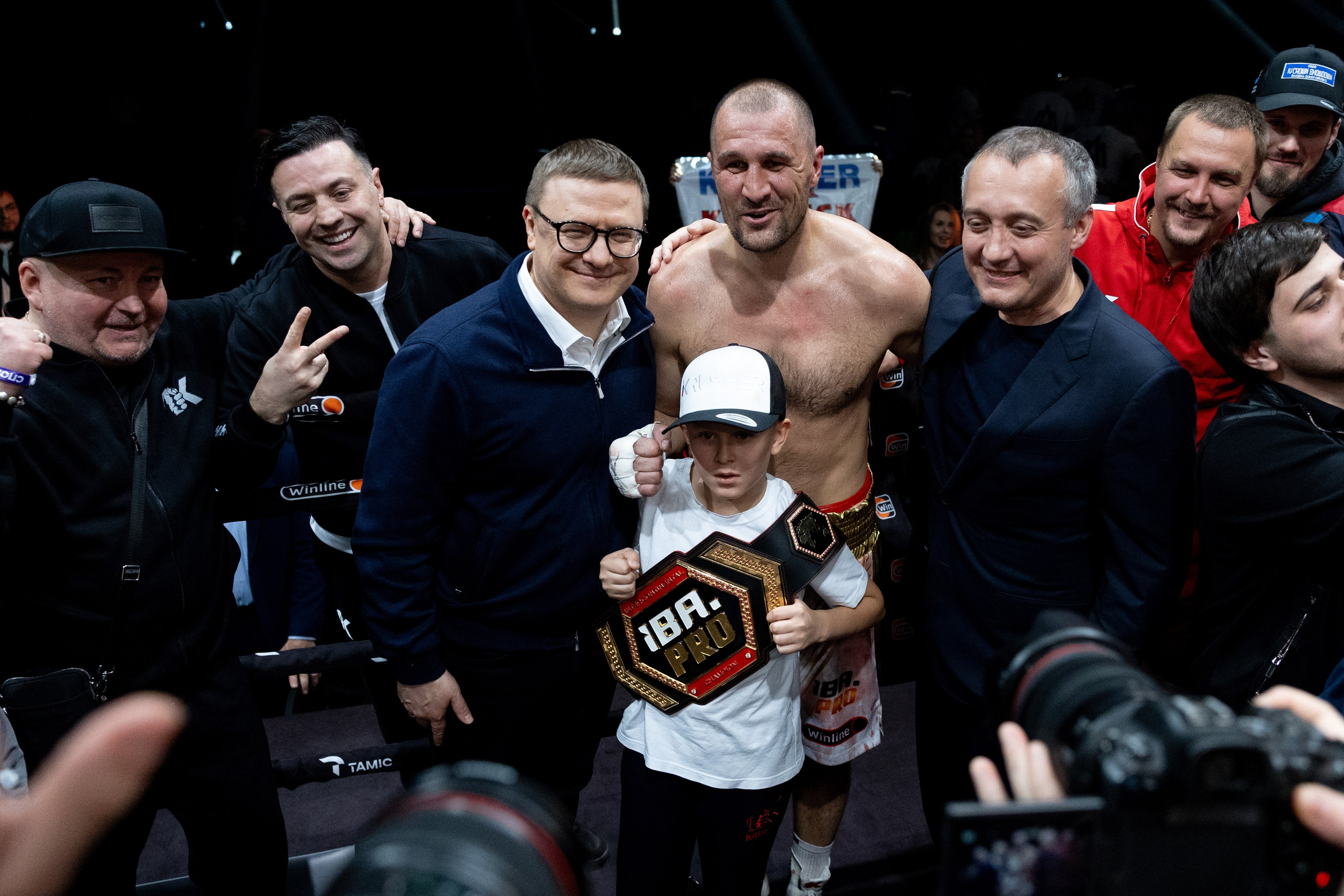 Сергей «Крашер» Ковалев. Профессиональный боксер. Репортажный фотограф Наталья Лапцевич