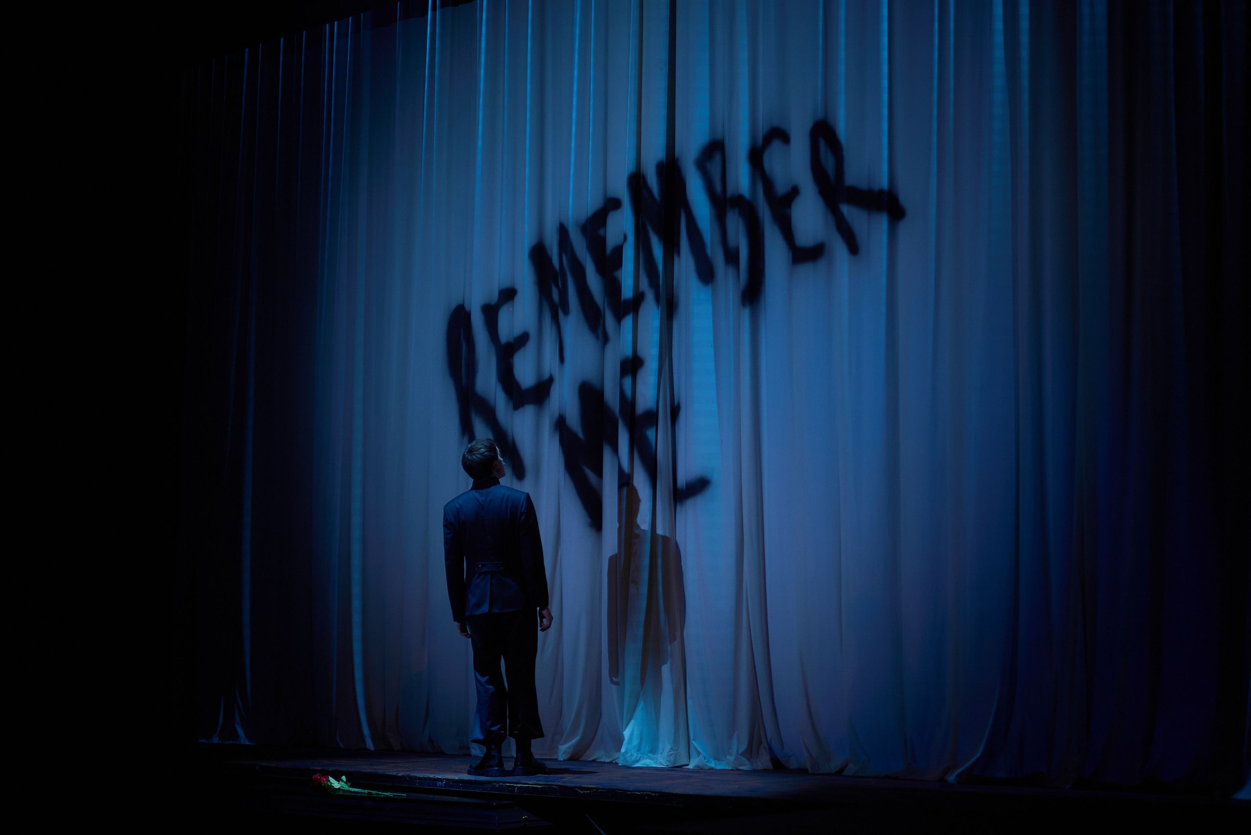 «Быть или не быть» Закулисье Театра Наций. Wish Films — Фото и видео для брендов и личных проектов | Фотограф и видеограф