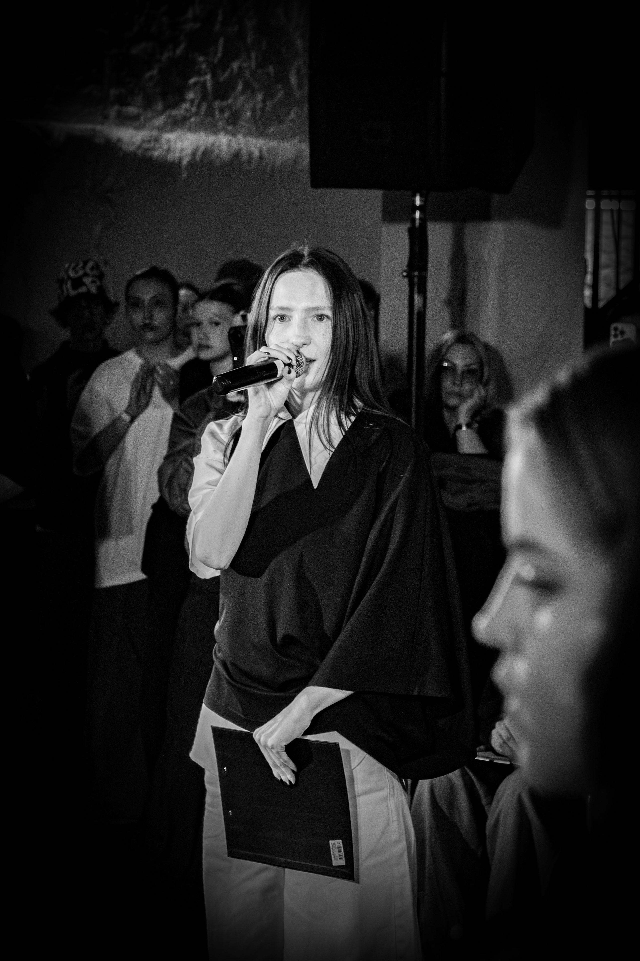 ODD BATTLE 04/05 (@youlovebu). Соня бу тебя сфоткала