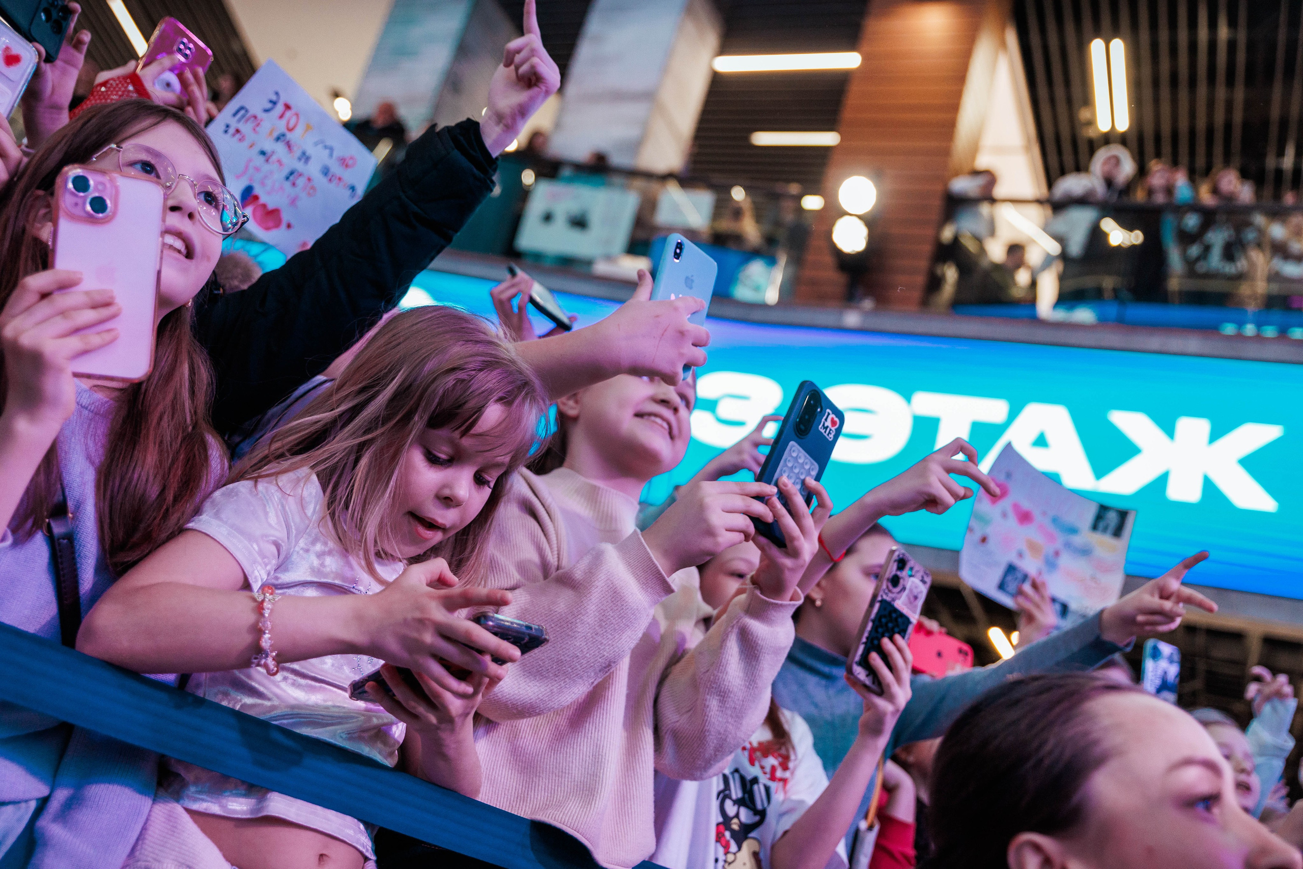 КОНЦЕРТ ДЕТСКИХ БЛОГЕРОВ. СтешОК, Макар Давыдов и другие ребята. Фотограф Нижний Новгород Игнатьева Виктория