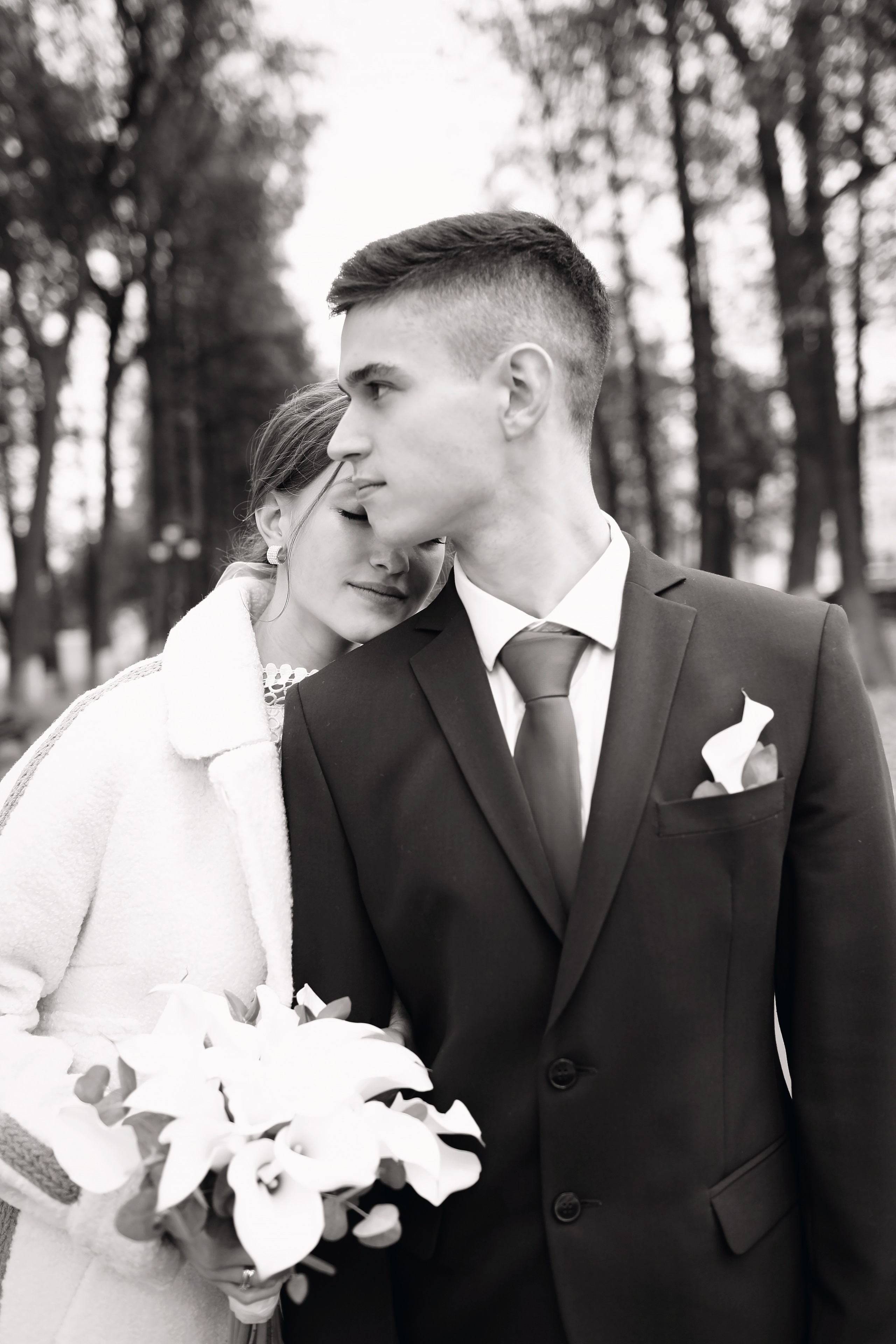 Съемка пары в осеннем городе и в студии. Свадебный и репортажный фотограф в Ярославле и Санкт-Петербурге Роман Микрюков