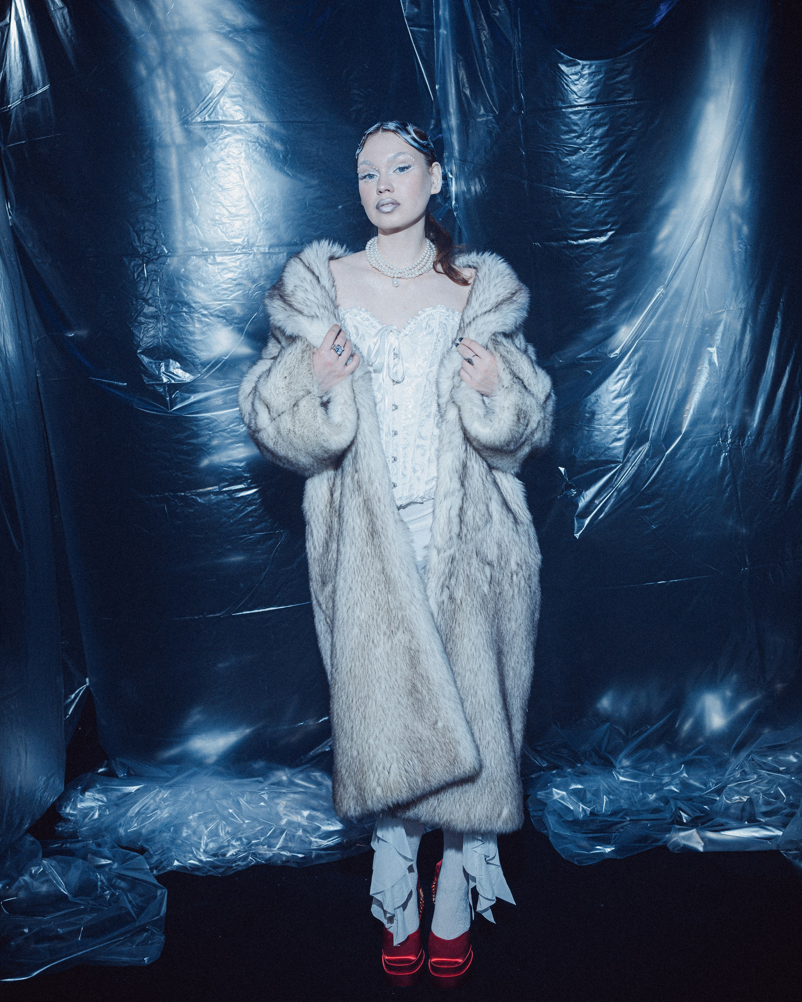 Молодость Внутри / Крим Плин — Заморозило. RUSLAN ROZANOV