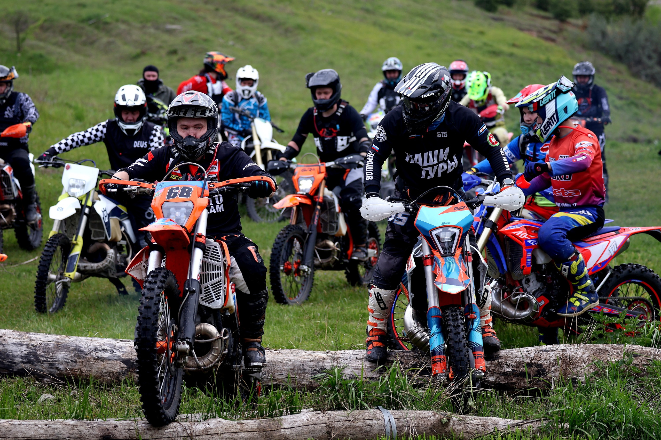 Тренировка по следам гонки ЭНДУРО РЕВОЛЮЦИЯ. Спортивный и репортажный фотограф Ермакова Светлана