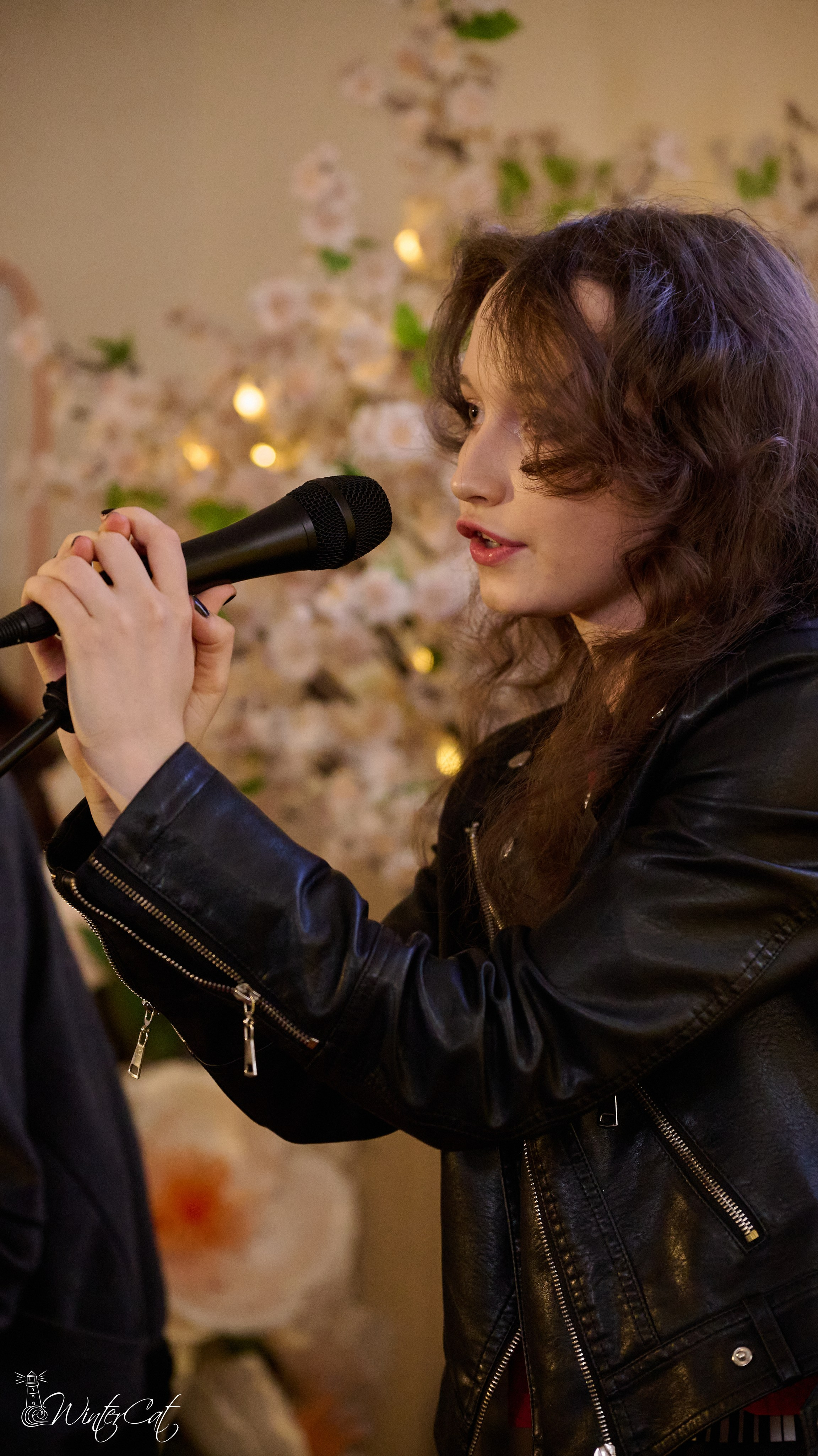 Тёплый Вечер (18.04.26 Чайка). Портретный и репортажный фотограф в Магадане Андрей Нефедов WinterCatPhoto